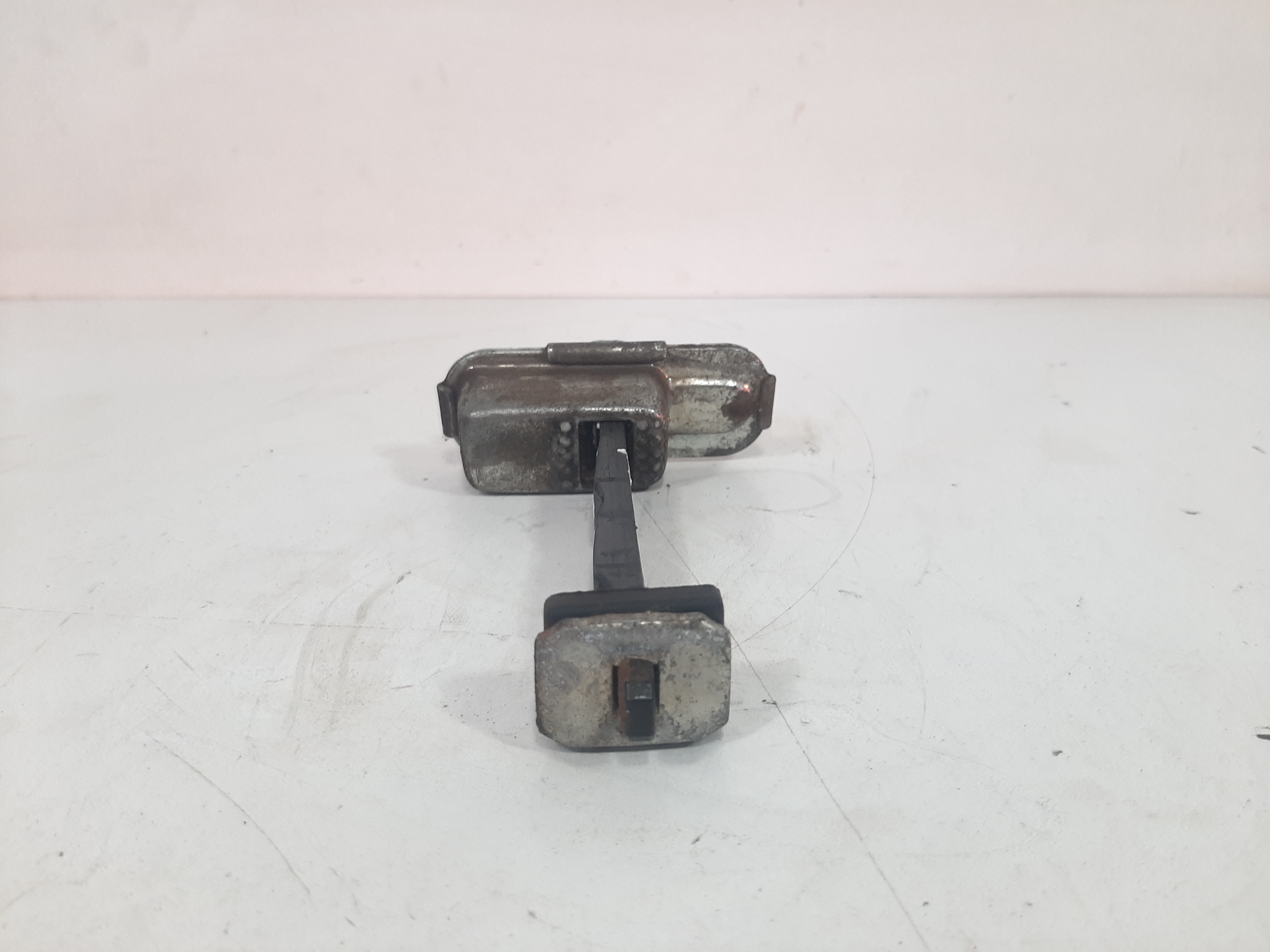 Limitador Porta Traseira Direita Azera 3.3 2007 2008 A 2011 1