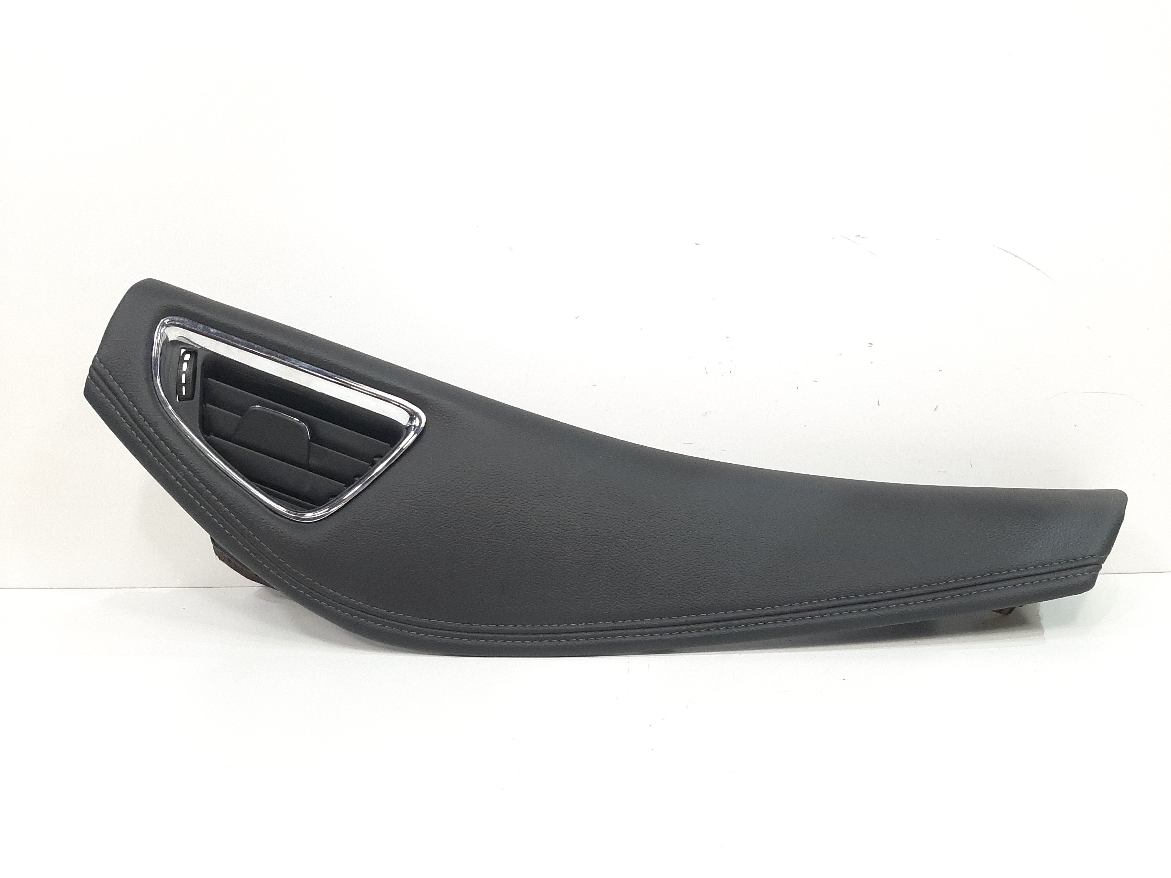 Difusor Ar Dianteiro Direito Chevrolet Cruze 2017 A 2023 3