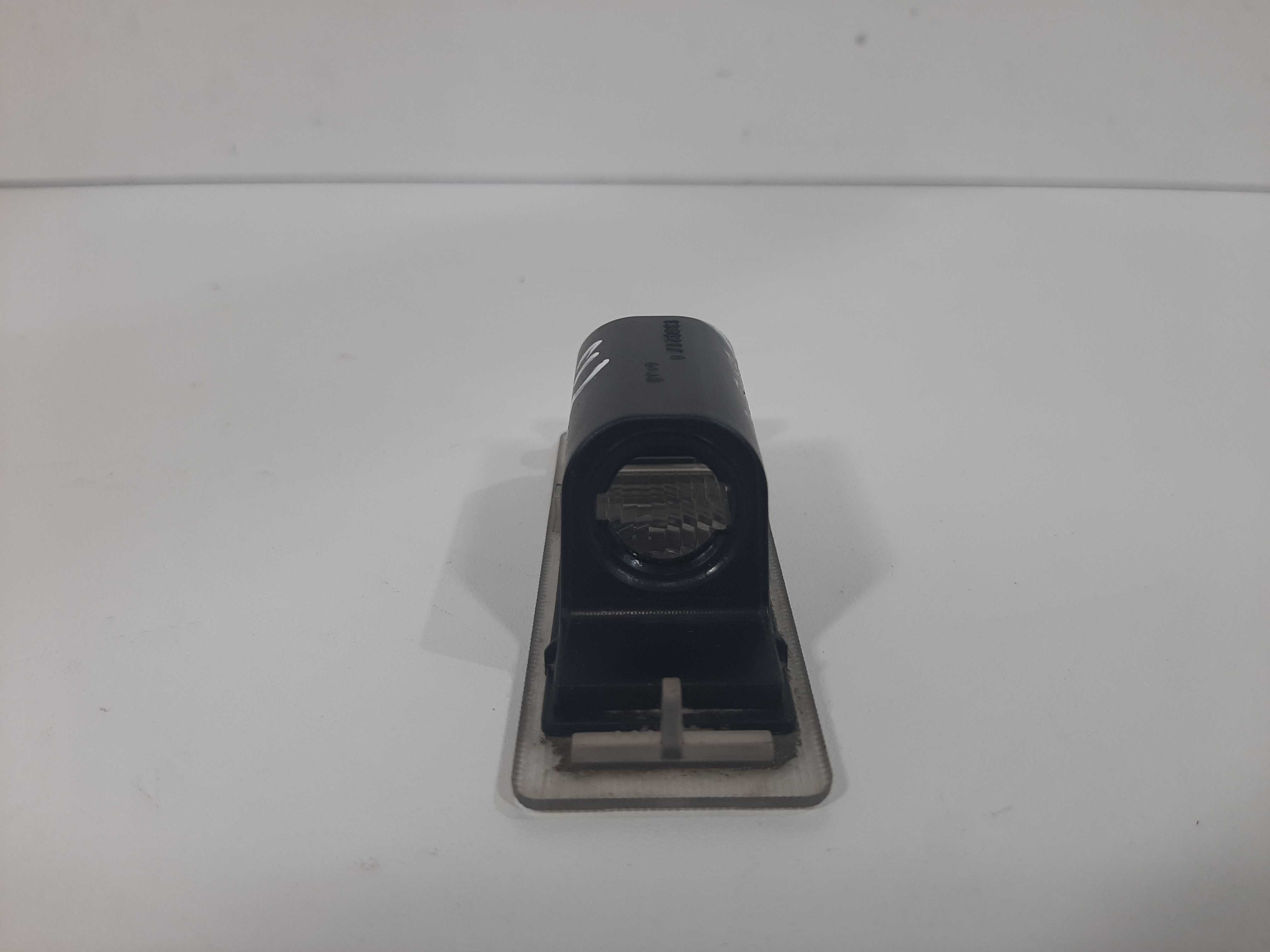 Lanterna Placa Traseira Gm Tracker Ltz 2014 2015 2016 A 2019