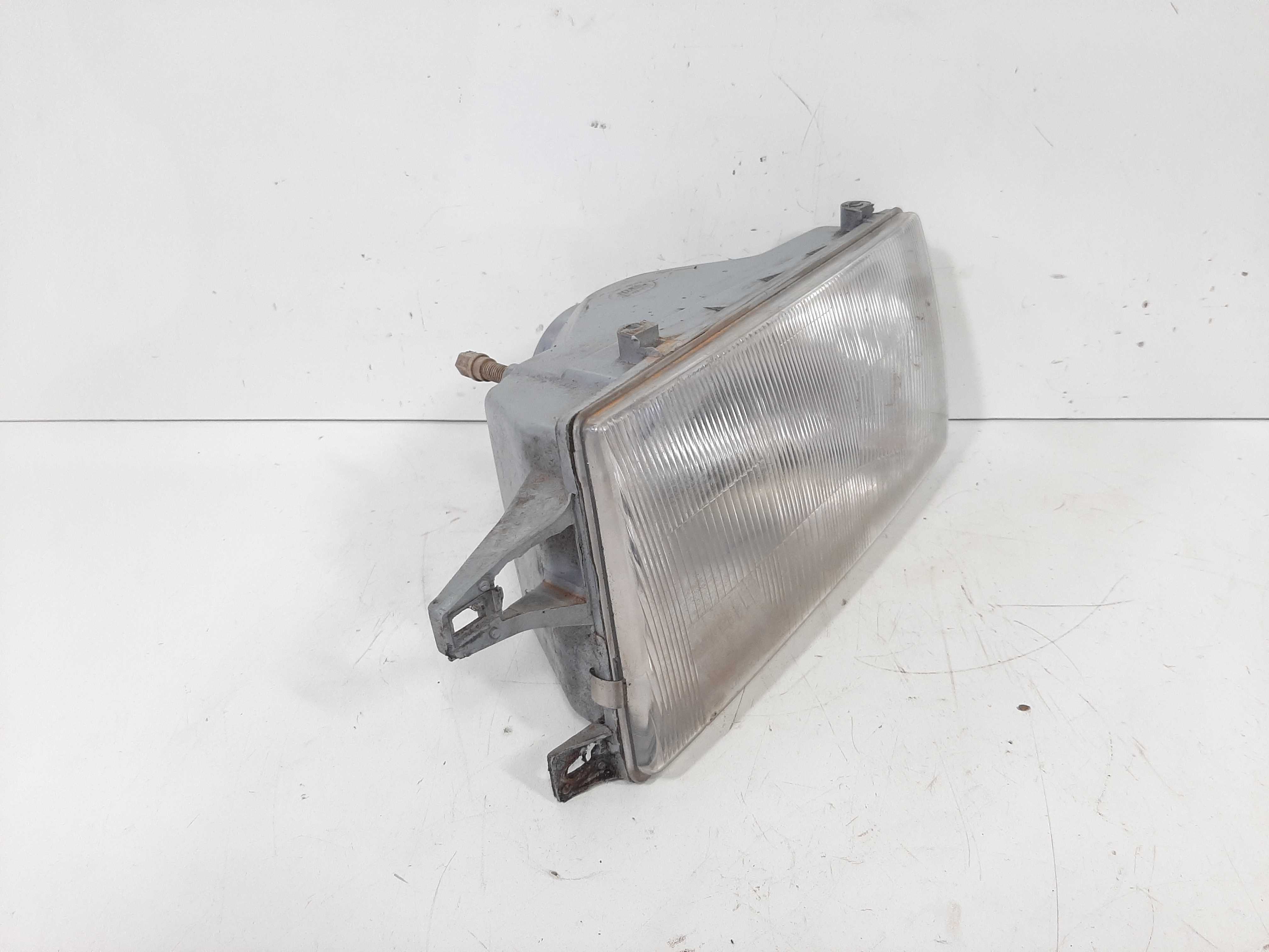 Farol Esquerdo Fiat Fiorino Paralelo 1995 1996 1997 A 1999 4