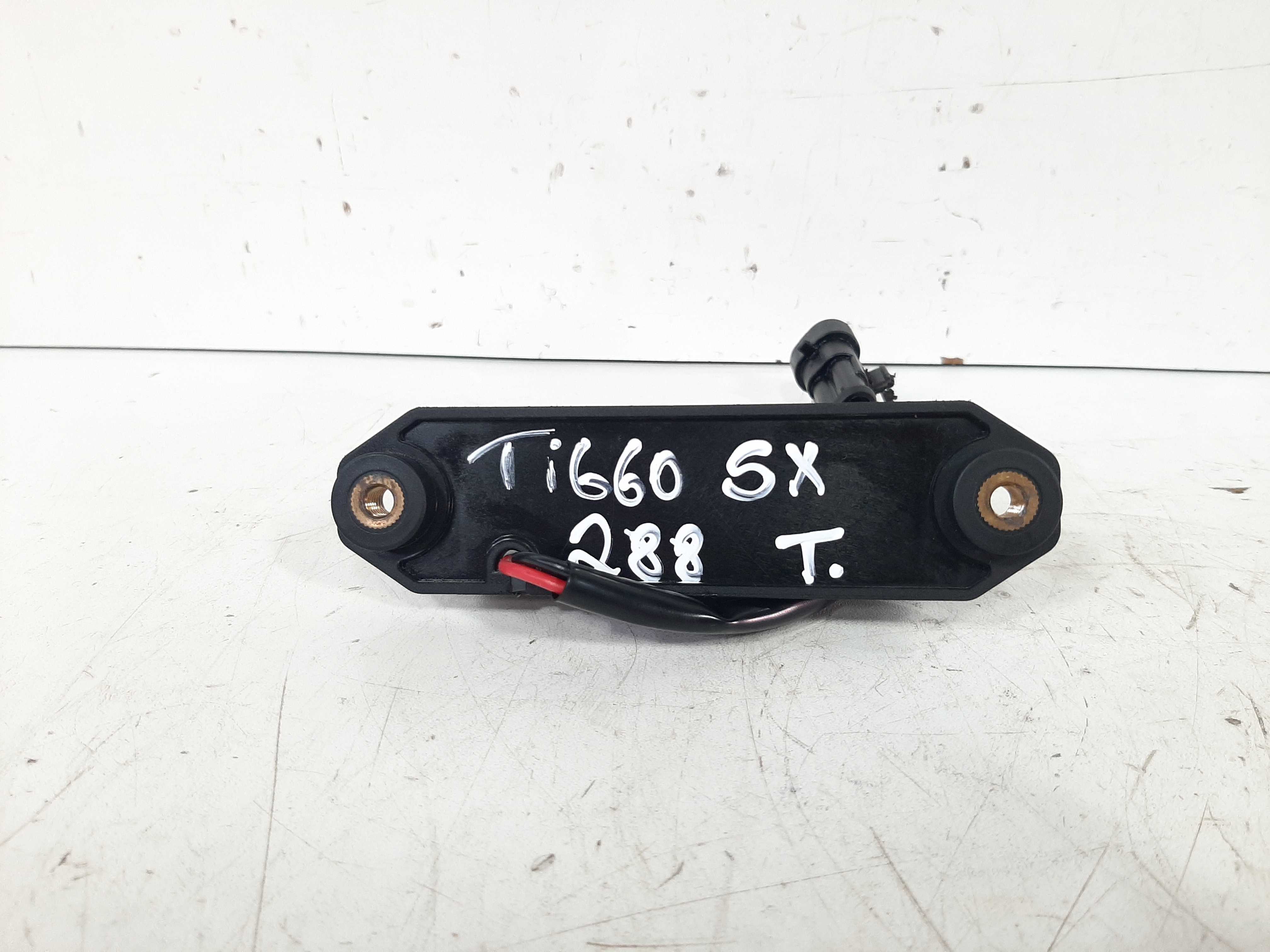 Botão Abertura Tampa Traseira Chery Tiggo 5x 2019 2020 2021 4