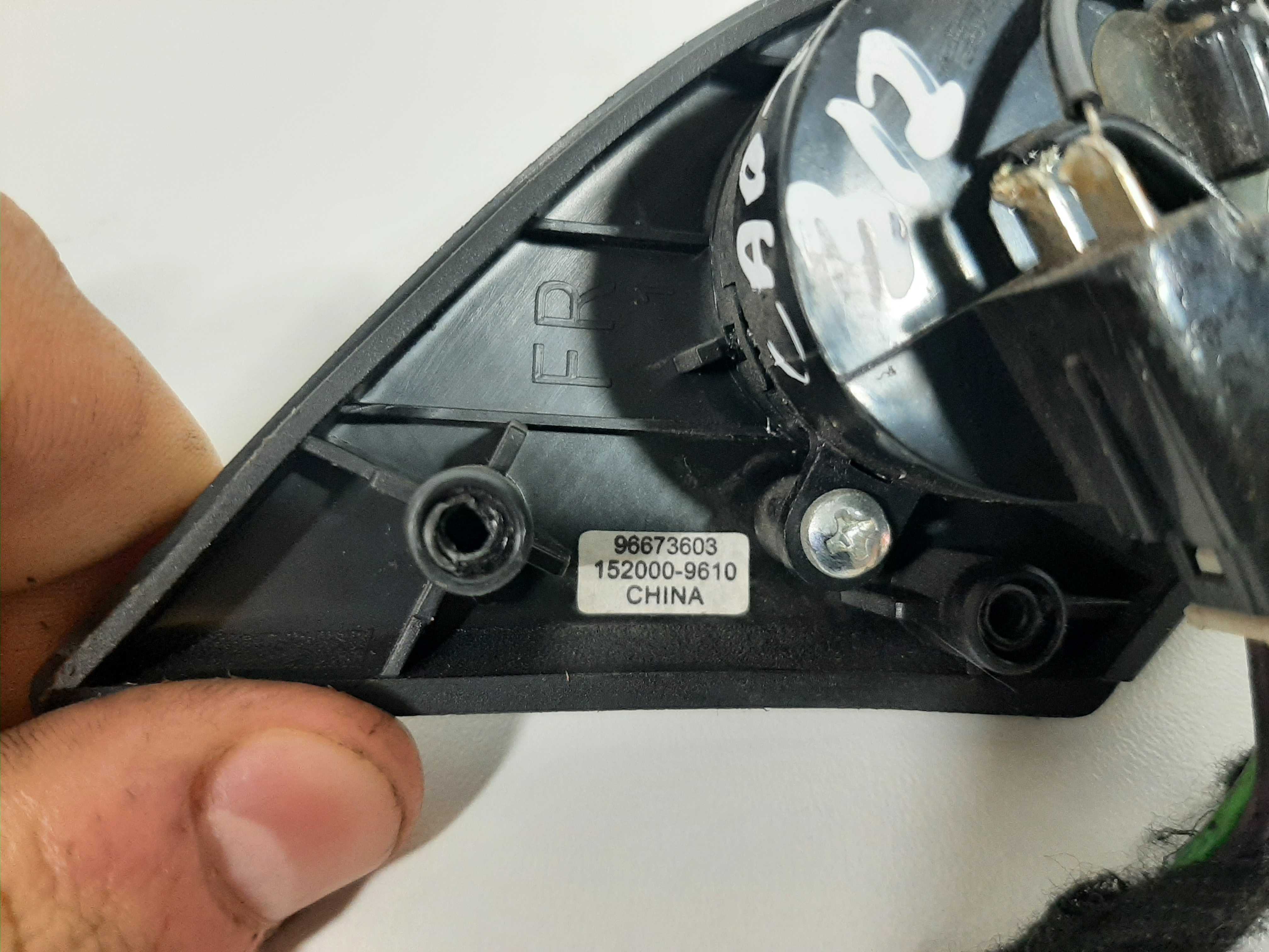Alto Falante Porta Dianteiro Direito Gm Captiva 2008 A 2016 7