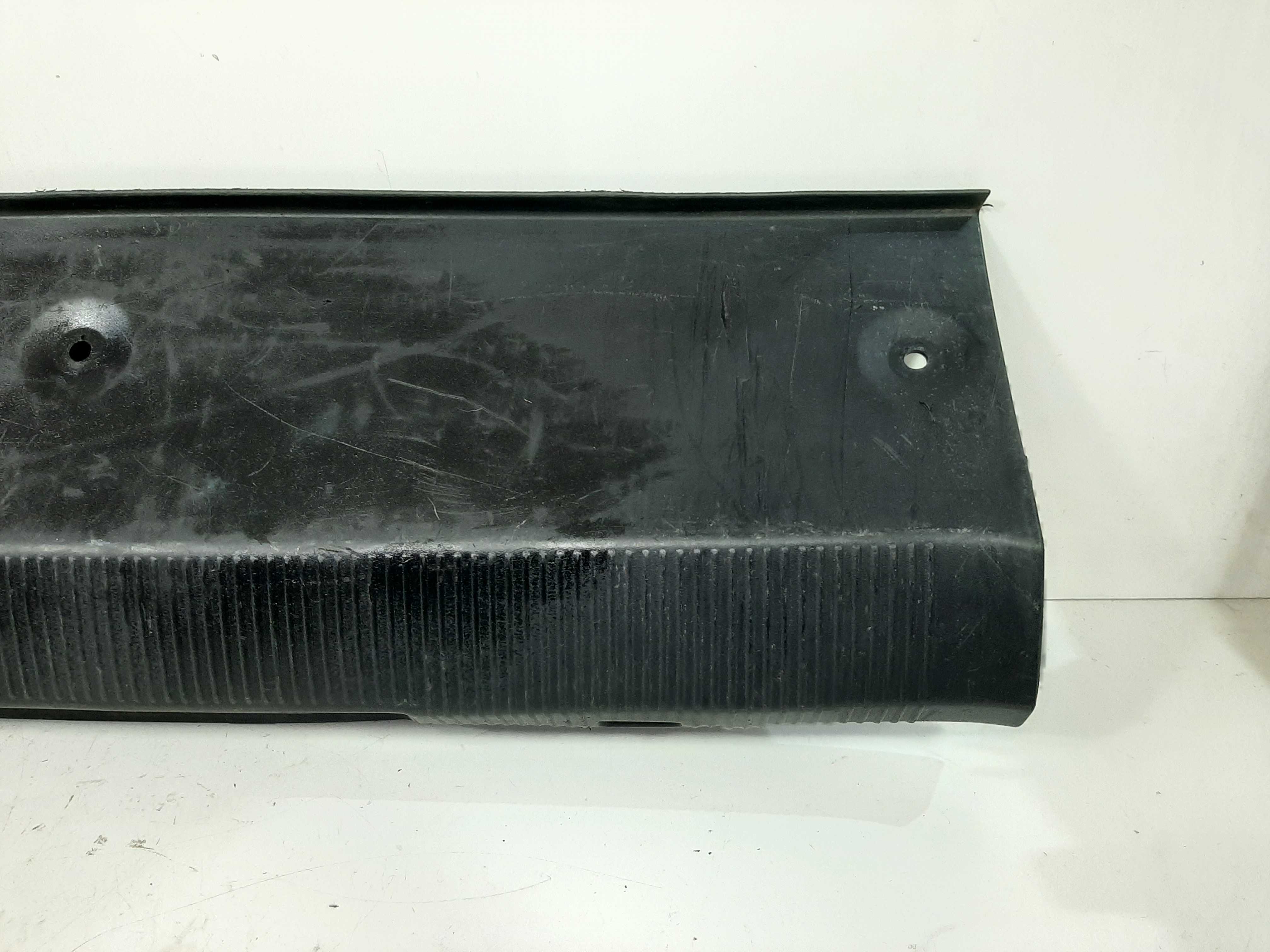 Acabamento Porta Mala Citroen C4 Pallas 2007 2008 A 2013 9