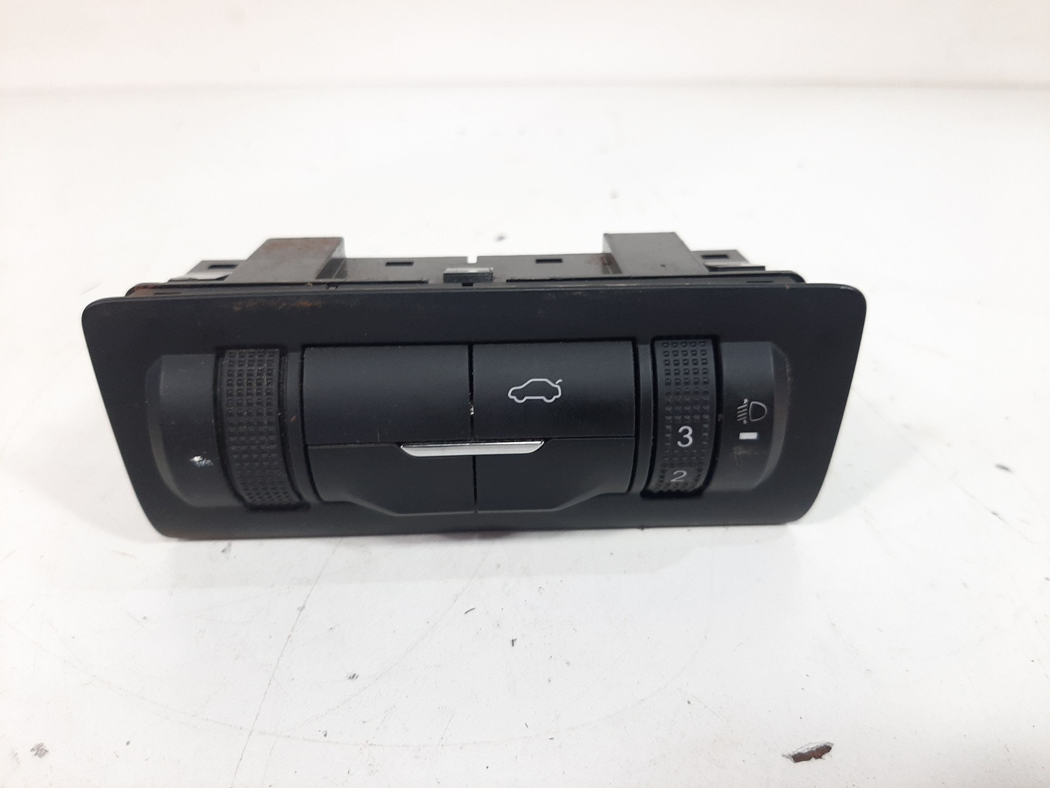 Botão Comando Farol Porta Malas Chery Tiggo 8 2019 A 2022 6