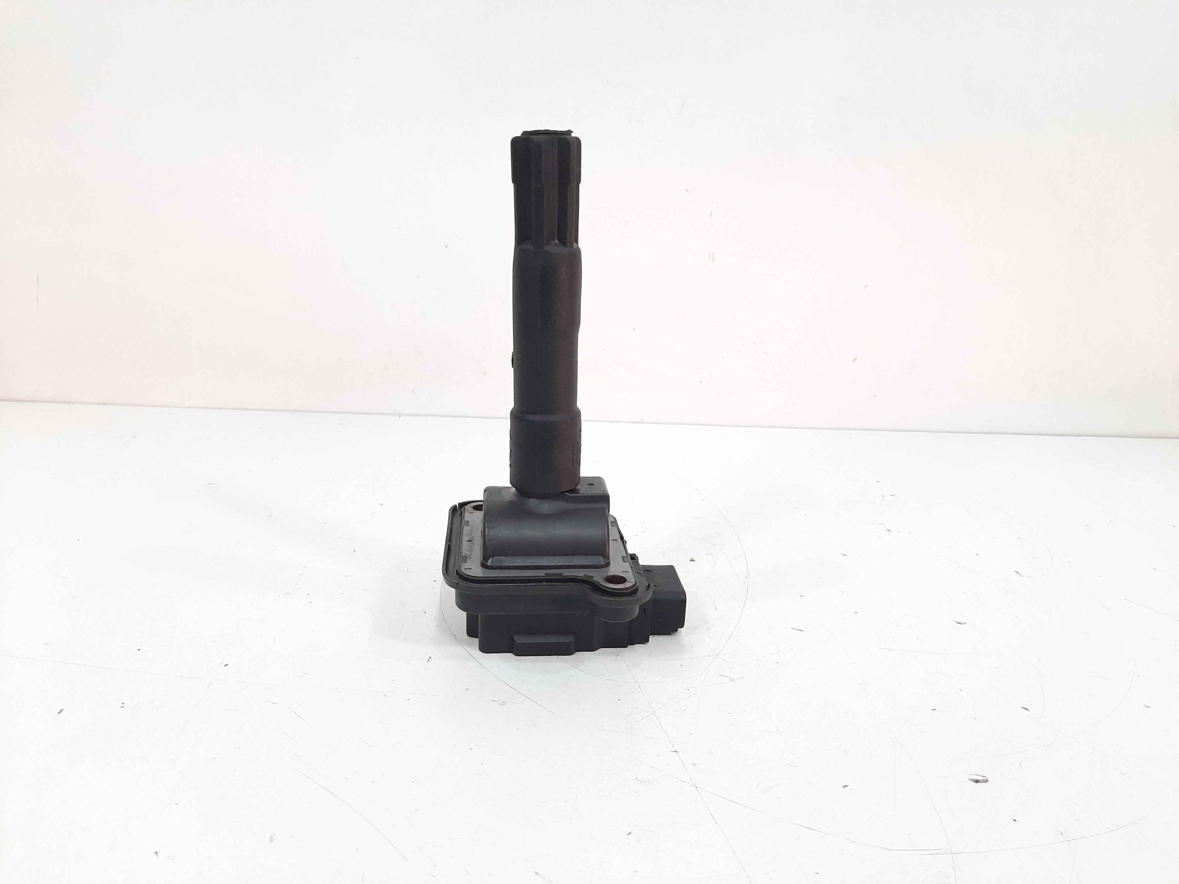 Bobina Audi A3 1.8 20v Turbo 97 A 06 A4 Vw Passat Golf Gti 2