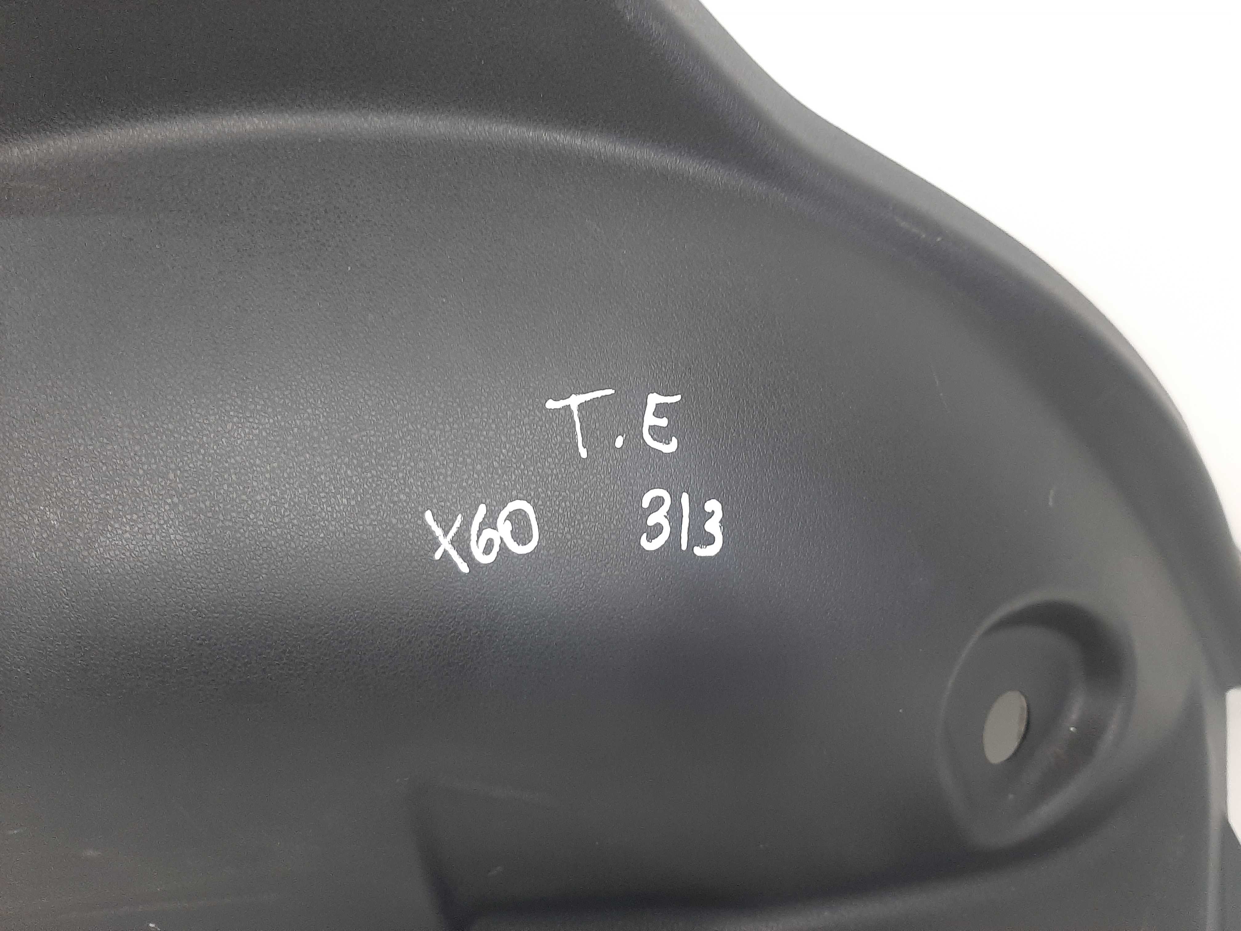 Acabamento Esquerdo Porta Malas Lifan X60 2011 2012 A 2019 3