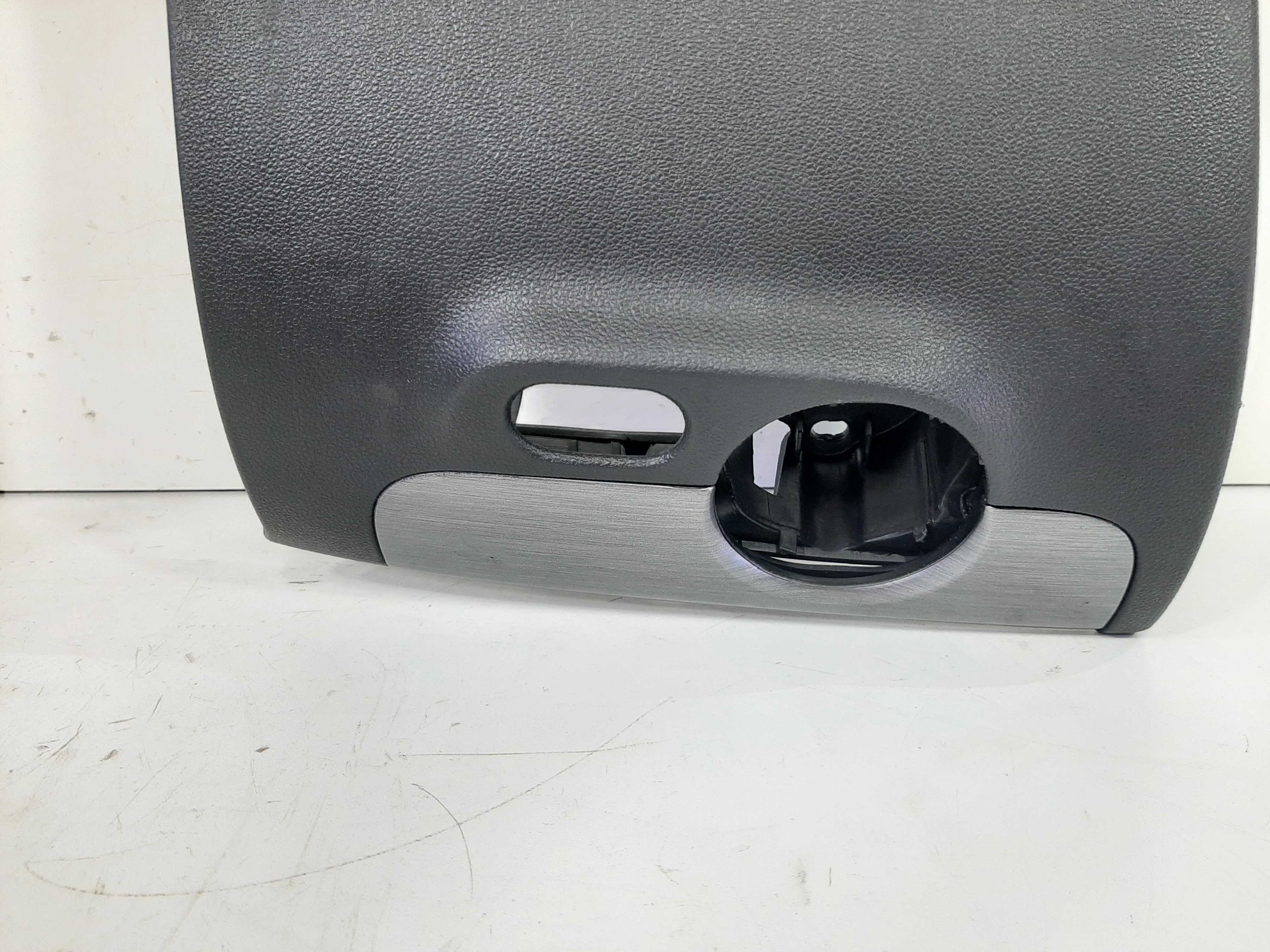 Acabamento Painel Inferior Esquerdo Vw Jetta Tsi 2015 A 2018 2