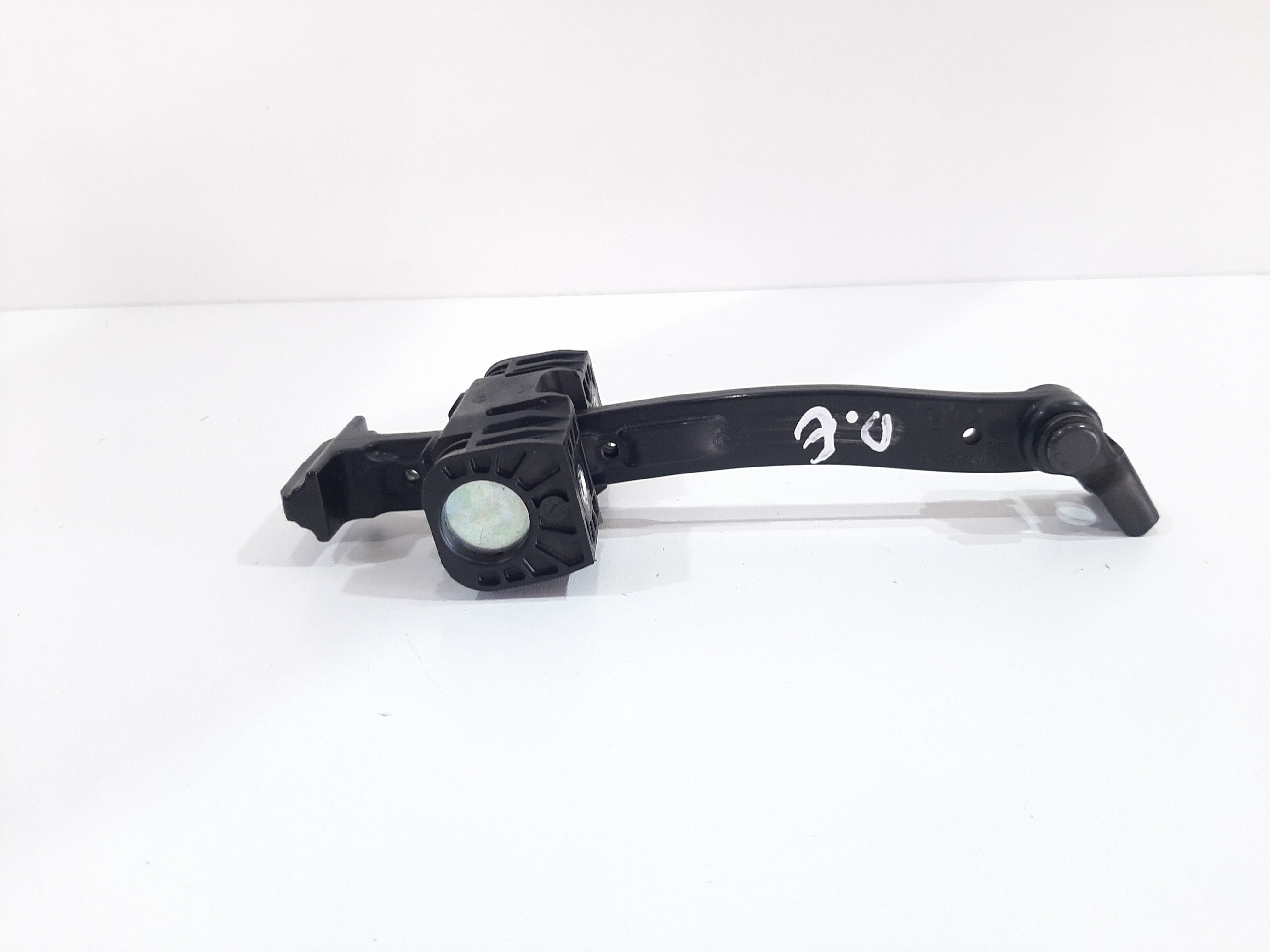 Limitador Porta Dianteira Esquerda Audi A4 2008 2009 A 2015 4