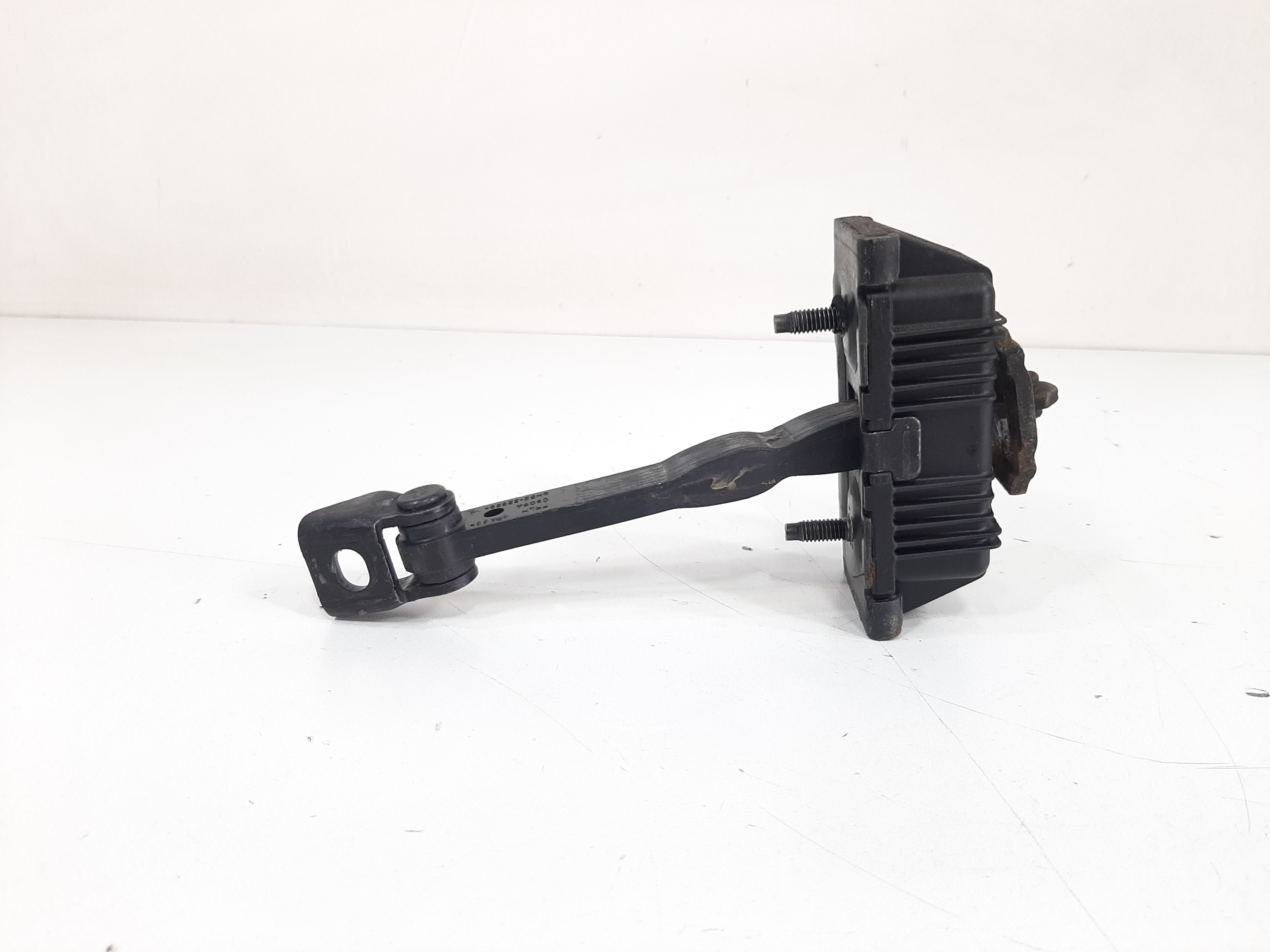 Limitador Porta Dianteira Esquerda Freelander 2 2007 A 2012 8
