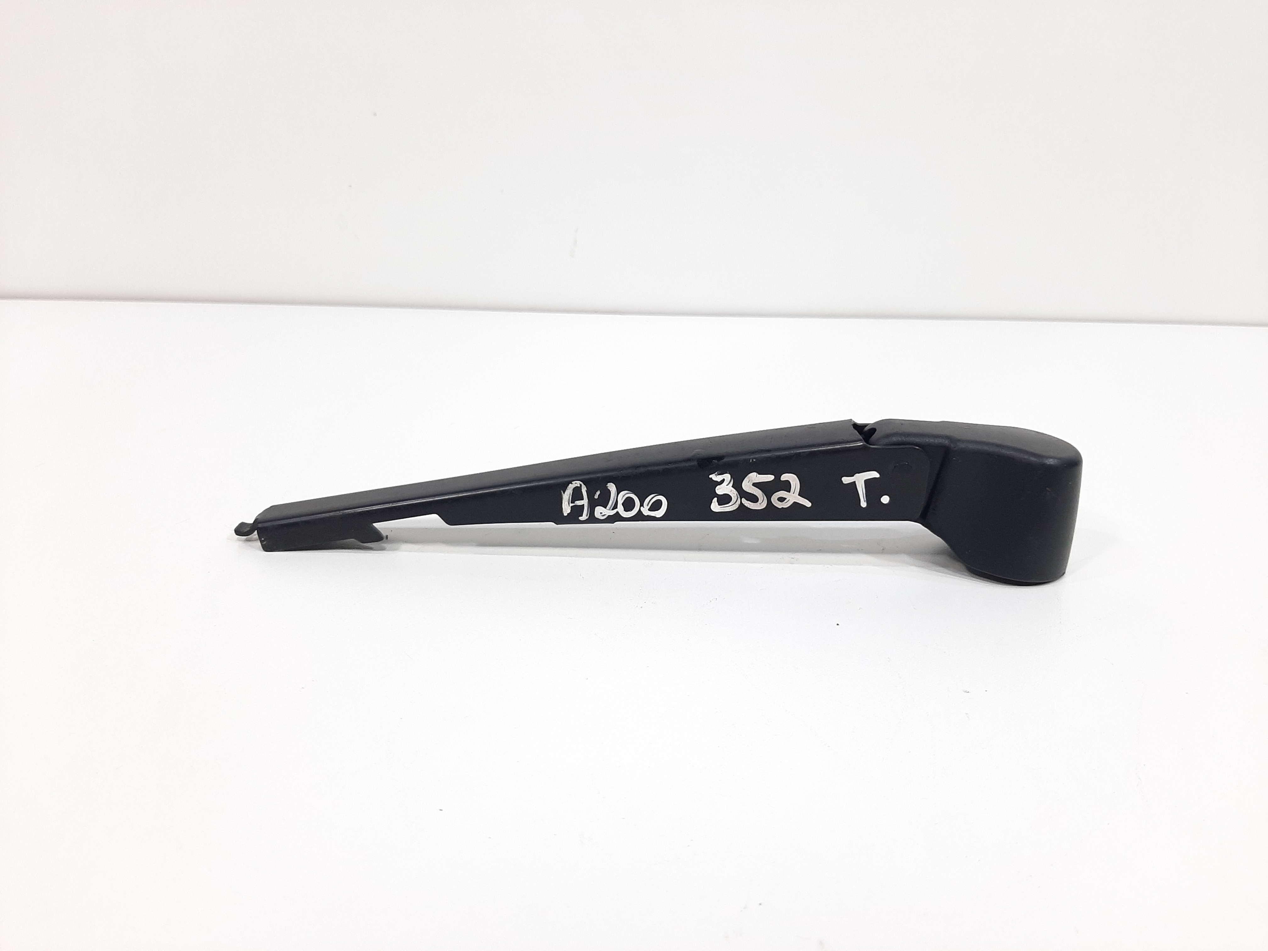 Braço Limpador Vidro Traseiro Mercedes A200 W176 2013 A 2018 4