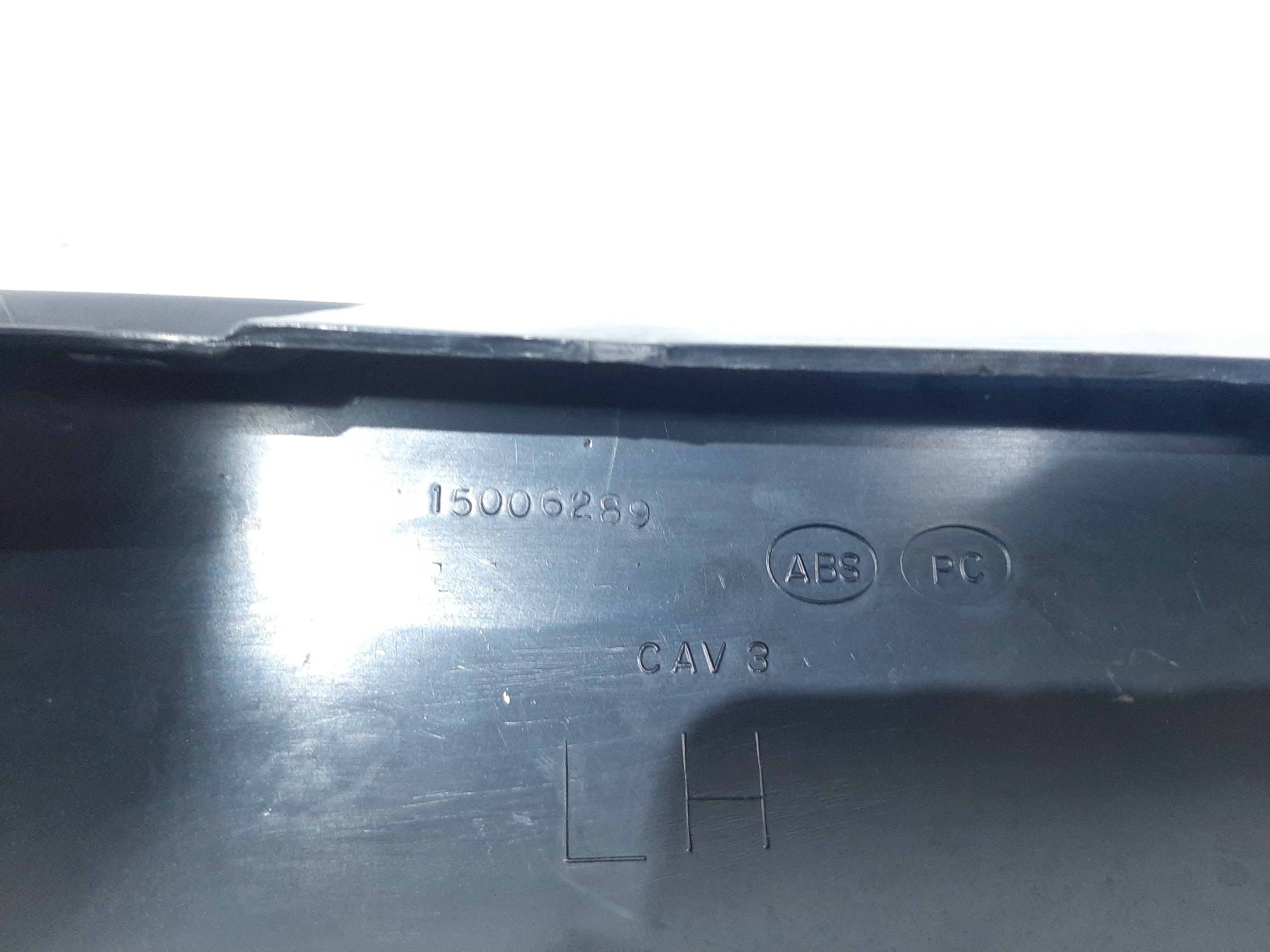 Moldura Aplique Tampa Traseira Esquerda Gm Blazer 1995 A 00 4
