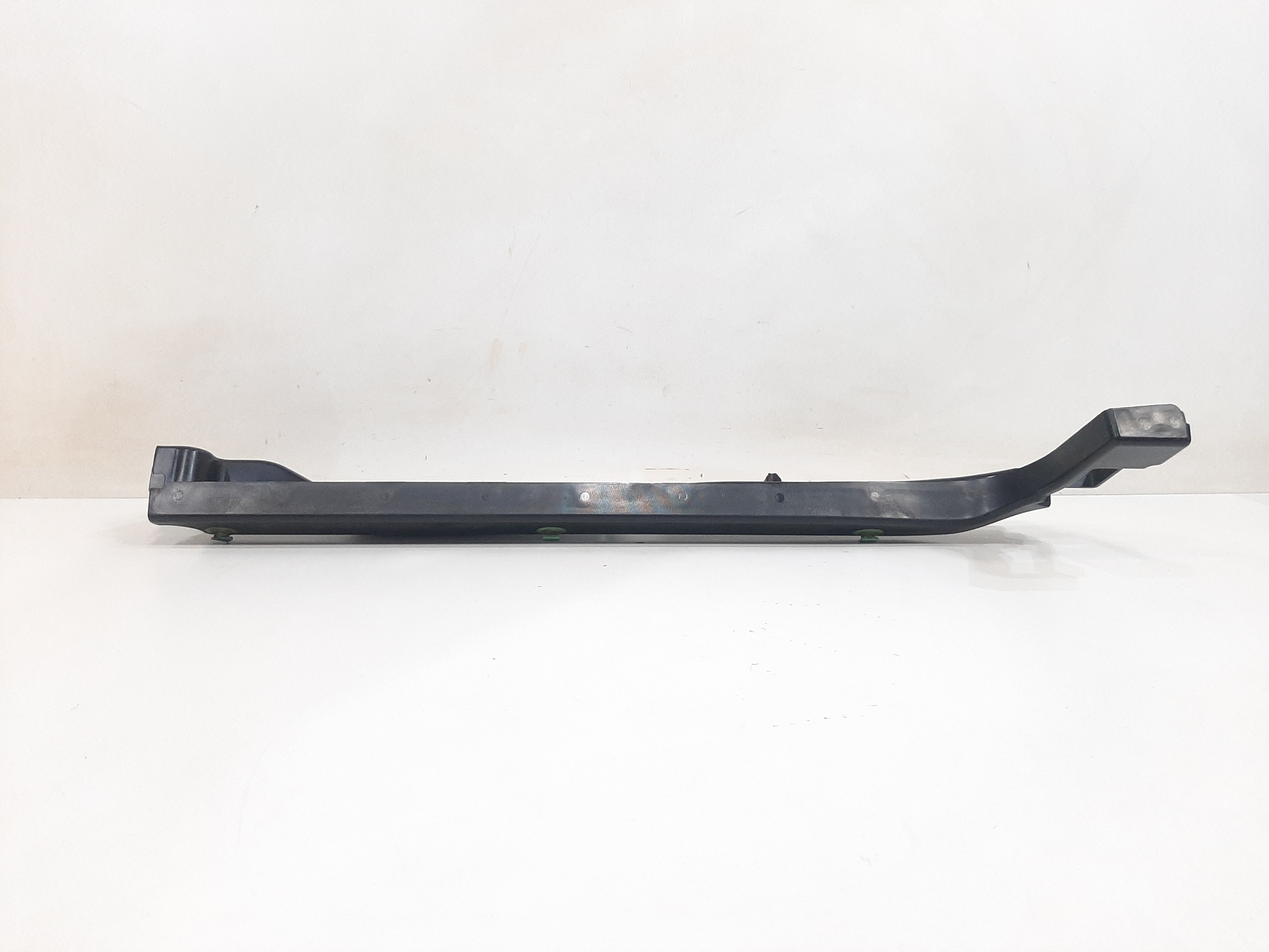 Moldura Lateral Tampa Traseira Direita Fiat Toro 2016 A 2023 9