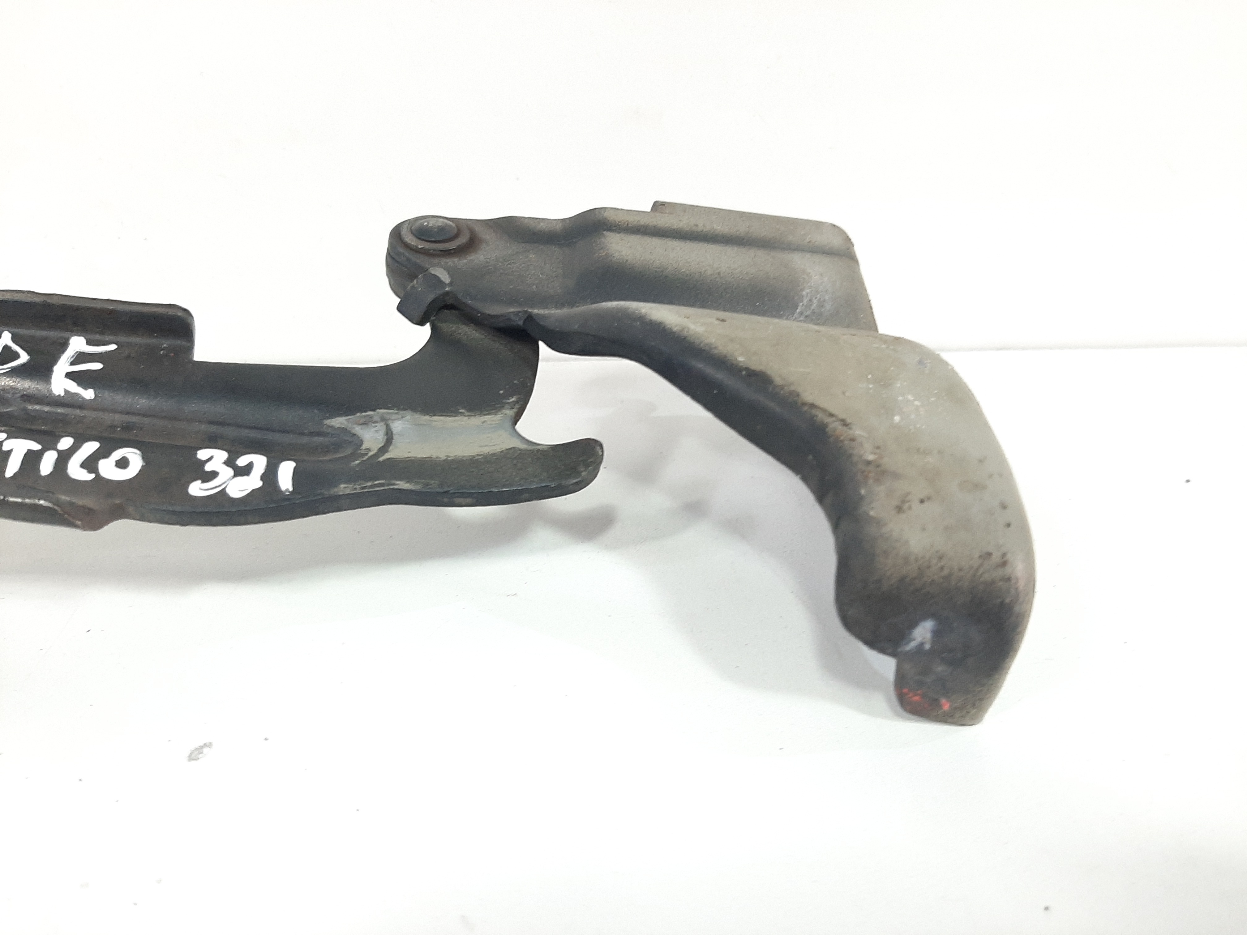 Dobradiça Capô Dianteira Esquerda Fiat Stilo 2003 A 2011 1