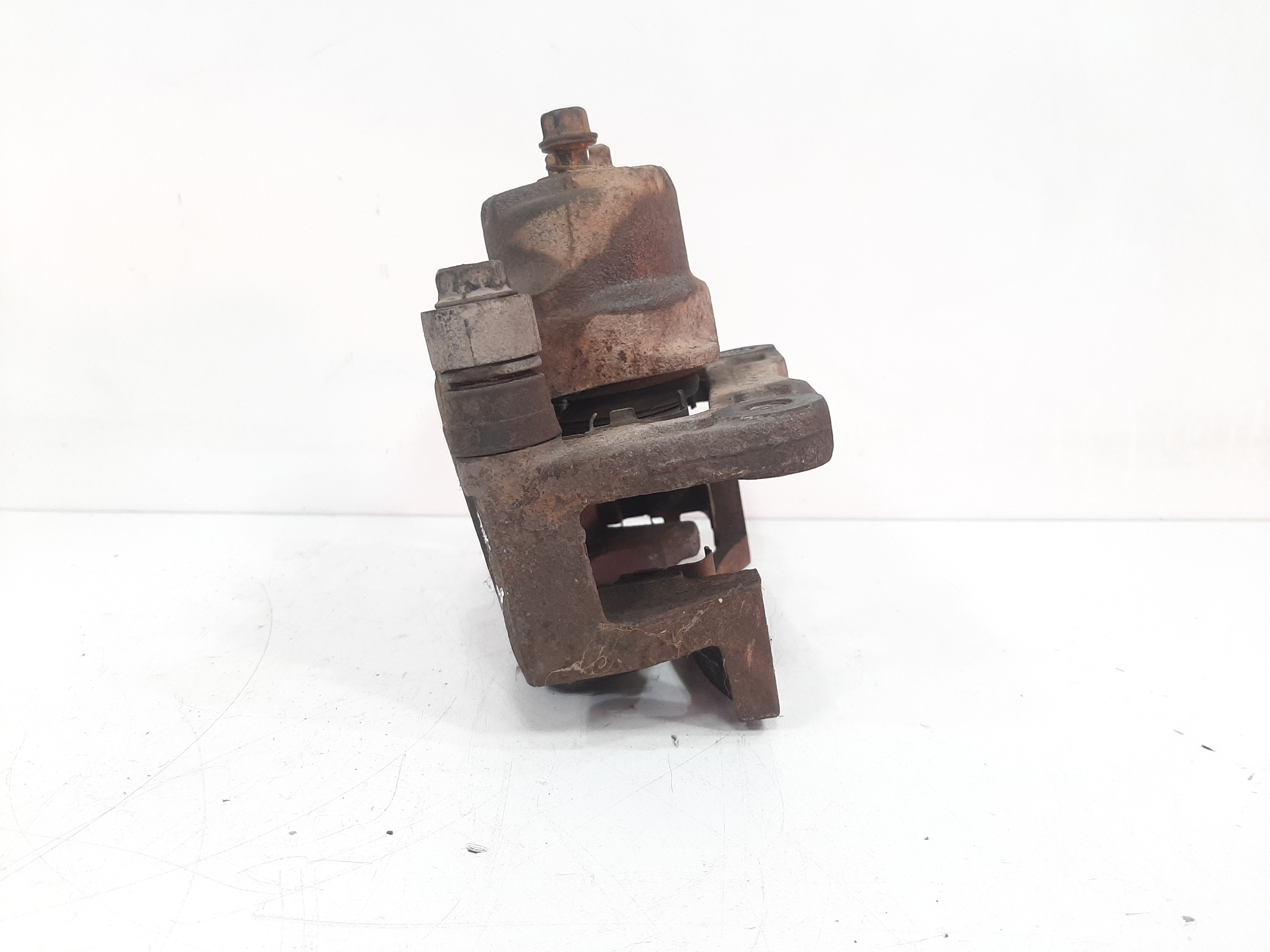 Pinça Traseira Direita Kia Sorento 2004 2005 2006 A 2009 7