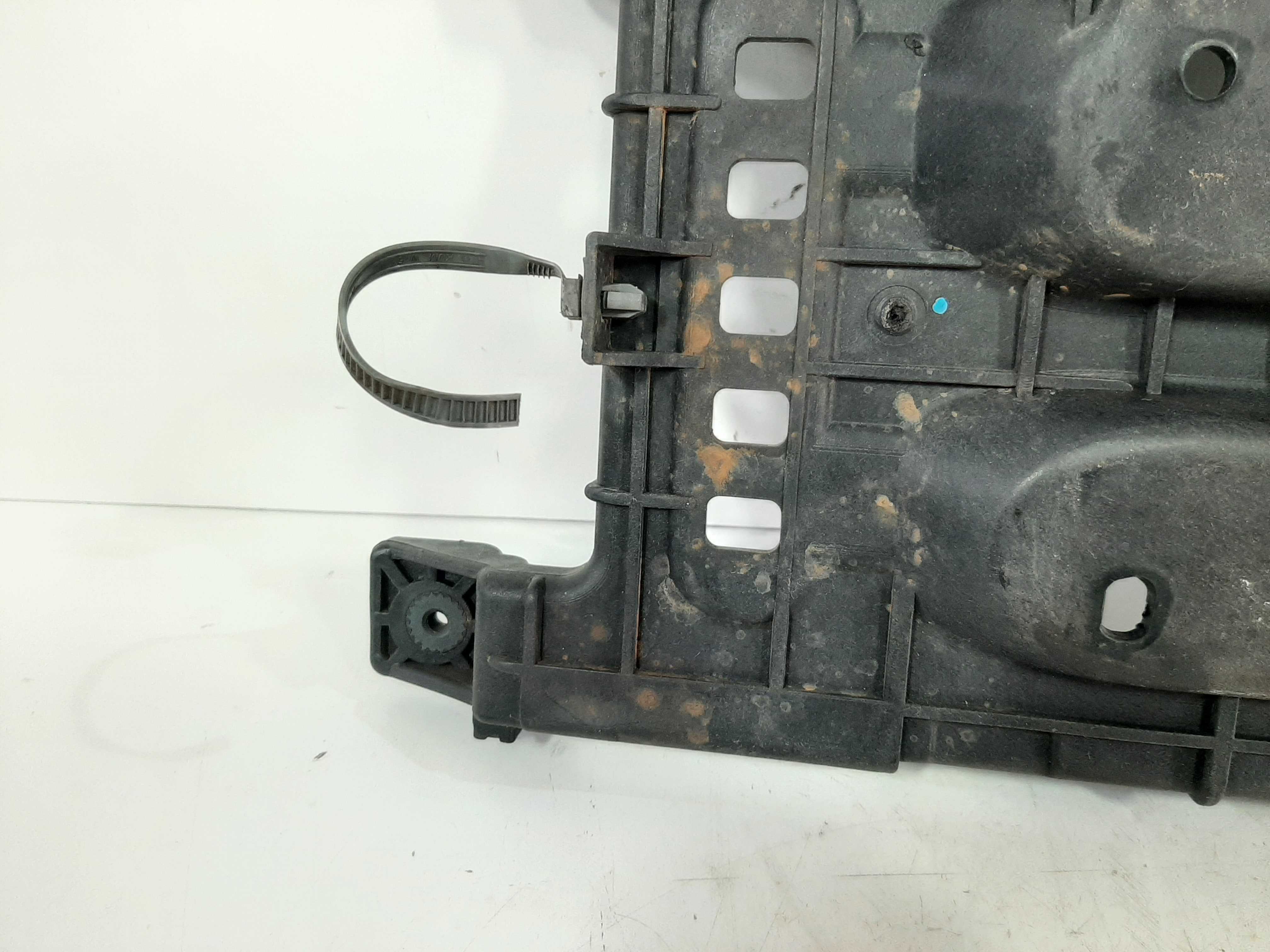 Suporte Bateria Hyundai I30 2.0 16v 2009 2010 2011 2012 7