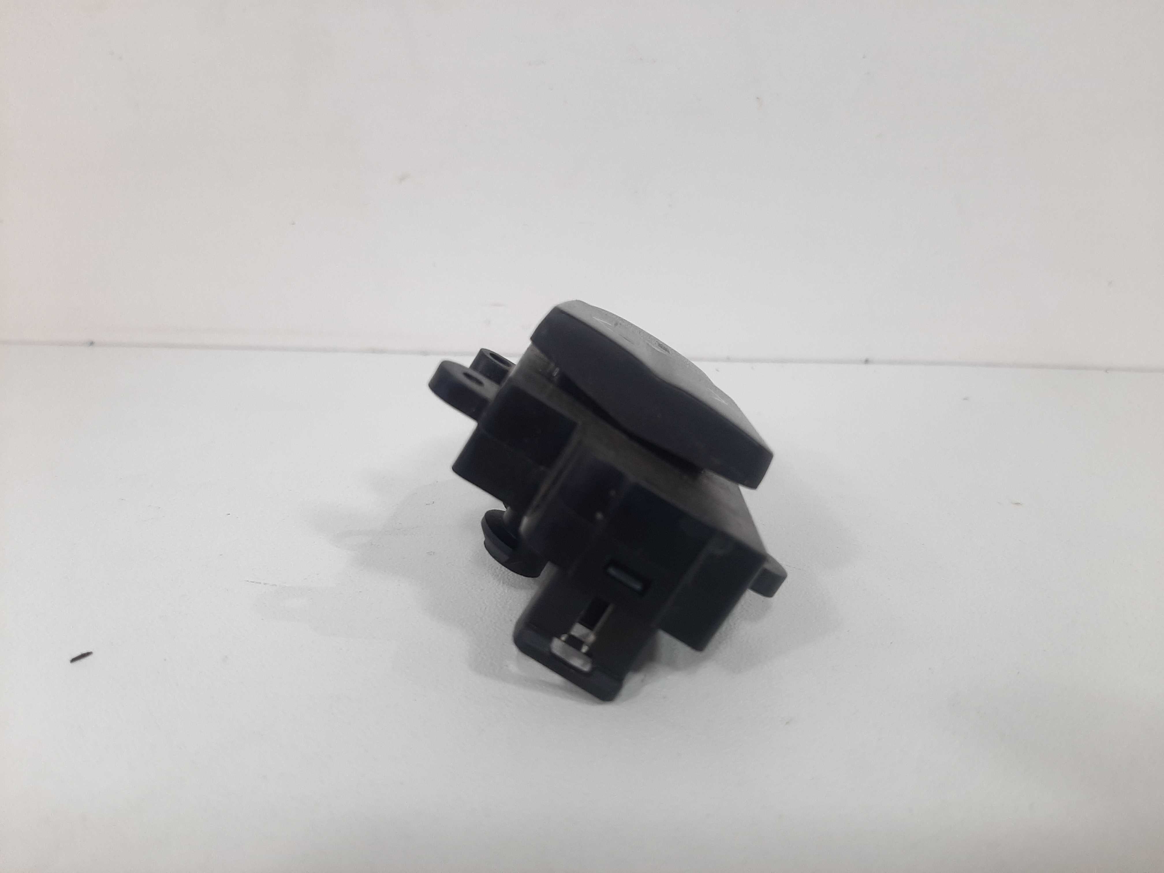 Botão Comando Volante Lifan X60 2011 A 2016 1083018 7