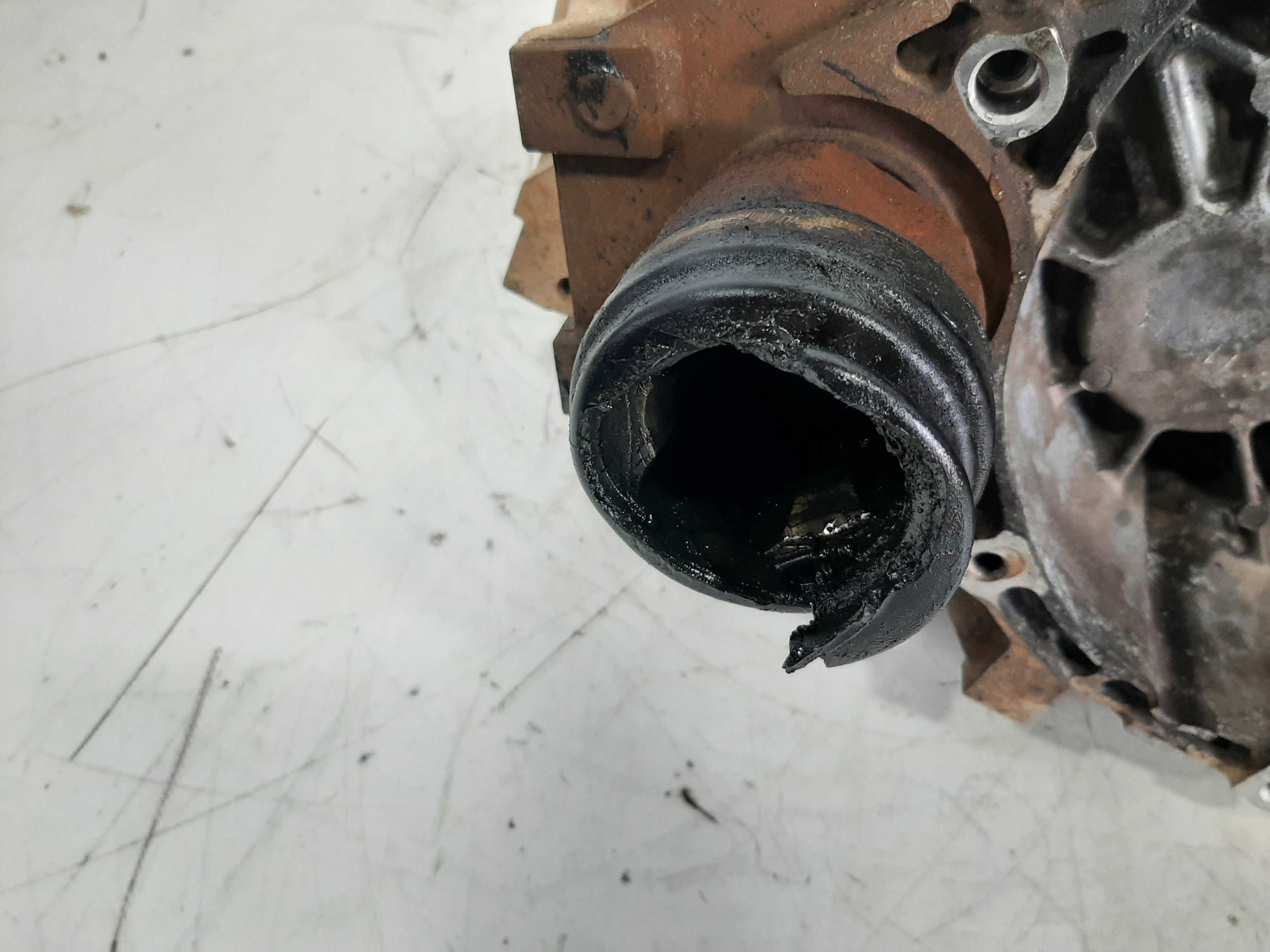 Caixa Cambio Marcha Manual Hyundai I30 2.0 16v 2008 A 2012 6