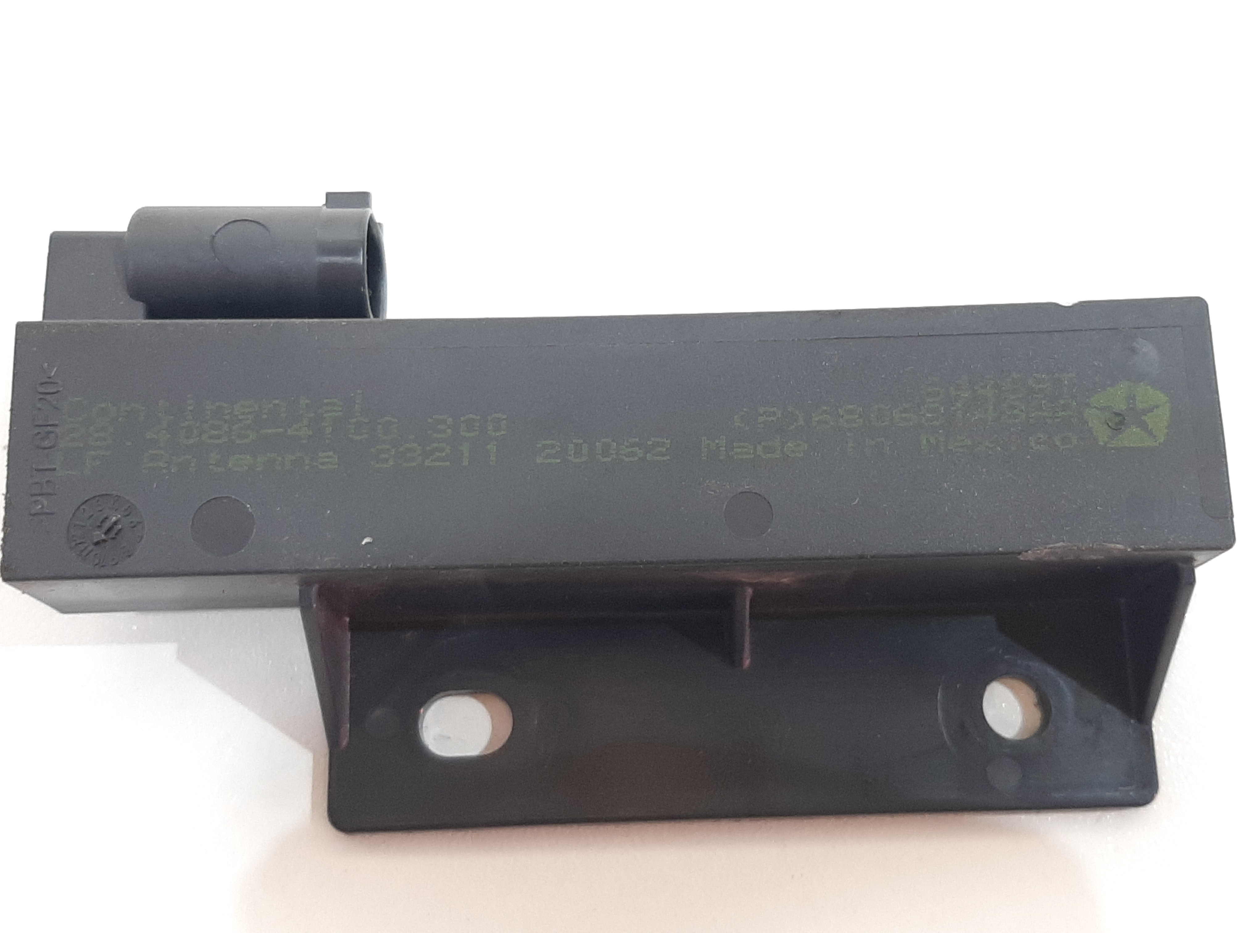 Sensor Antena Kelyess Freemont 2012 A 2016 2840864100300 4