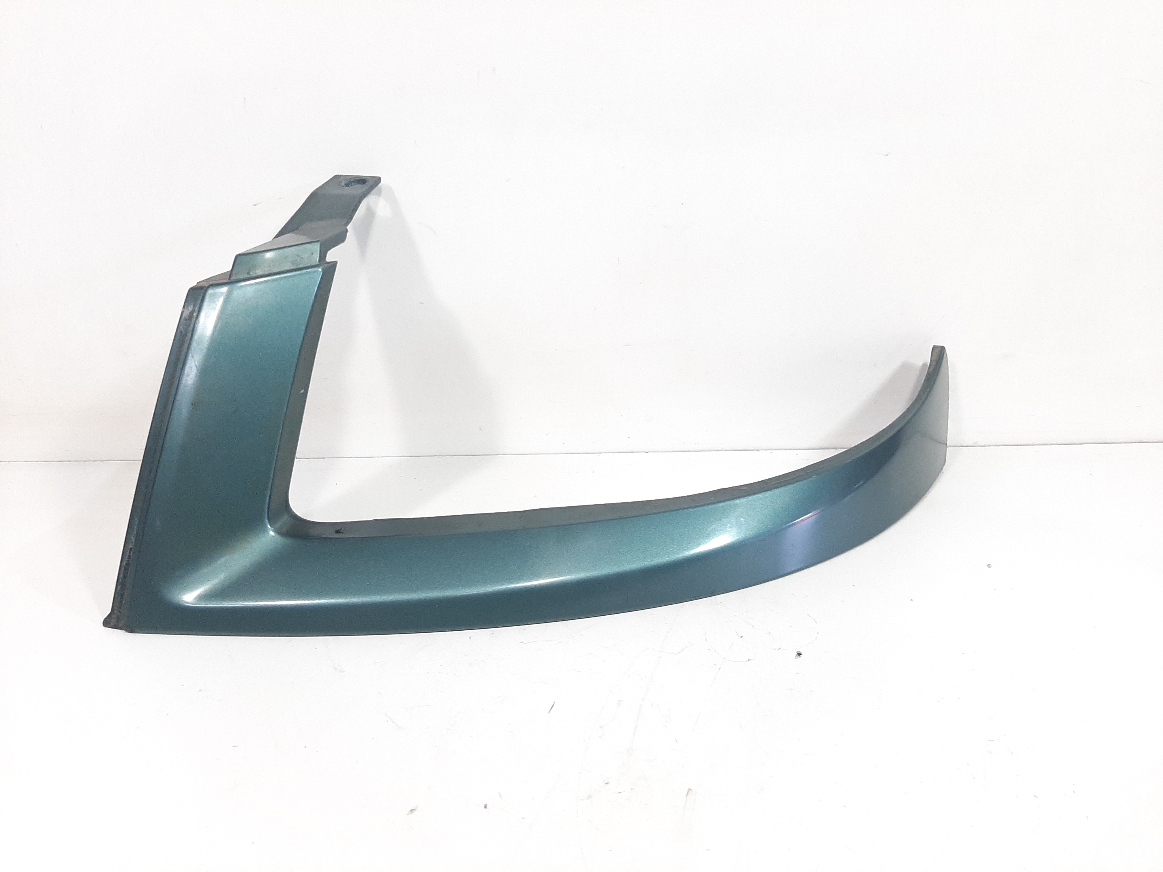 Acabamento Farol Esquerdo Fiat Doblo 2010 2011 2012 A 2018 4