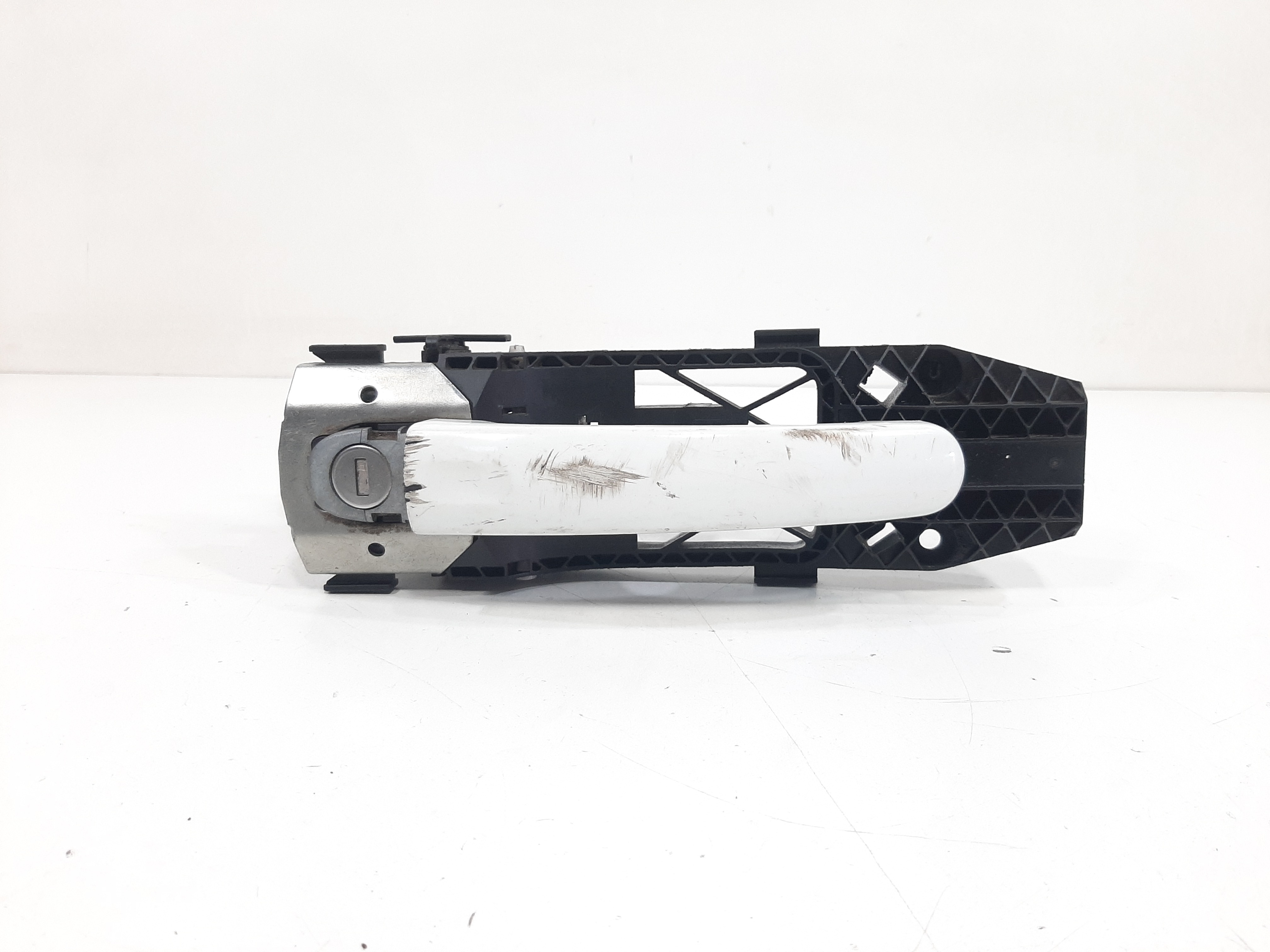 Maçaneta Externa Dianteira Esquerda Vw Jetta 2011 A 2015 Dianteira 3