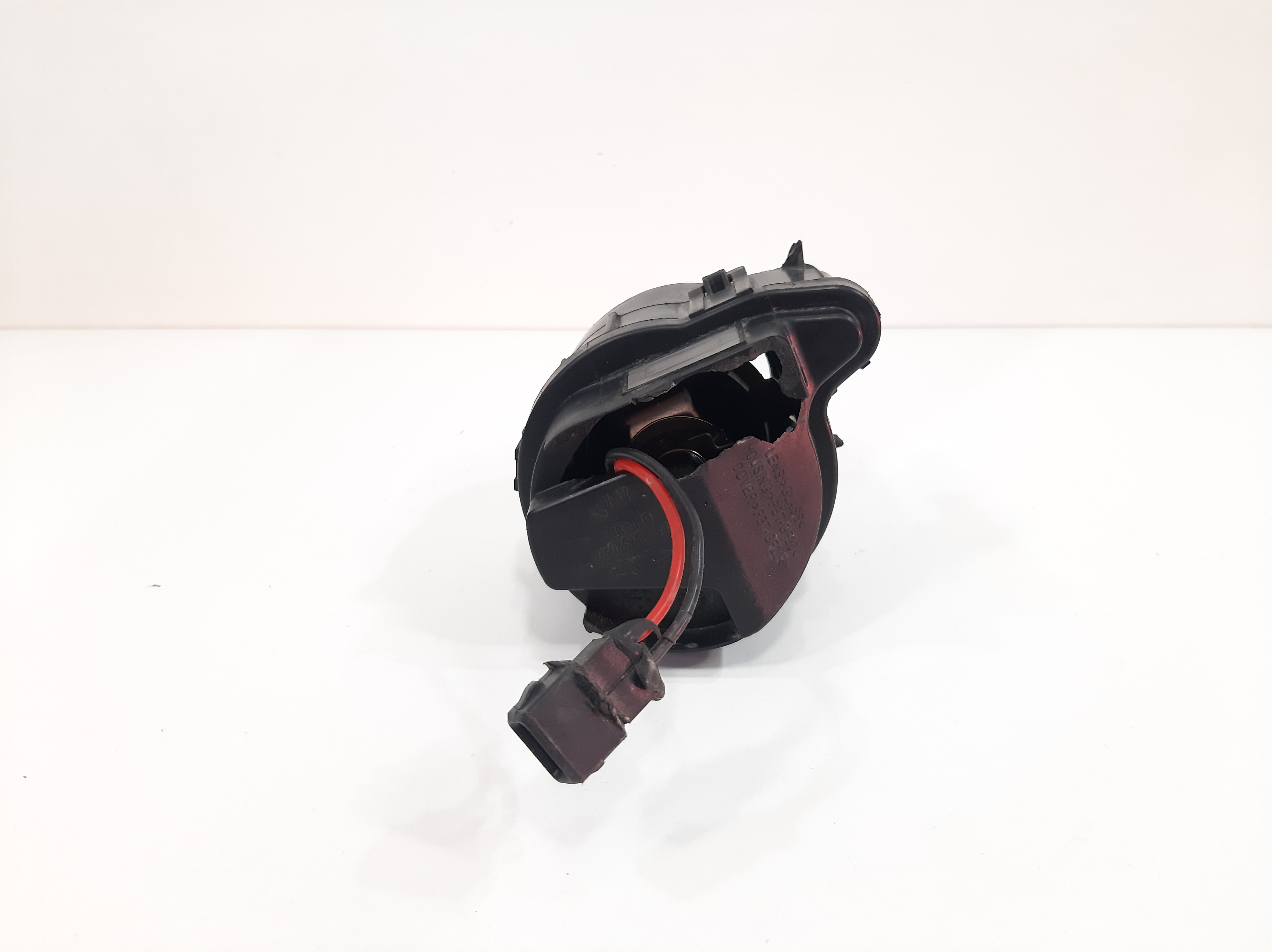 Farol Milha Diant. Direito Chery Tiggo 2013 A 2015 C/ Avaria 5