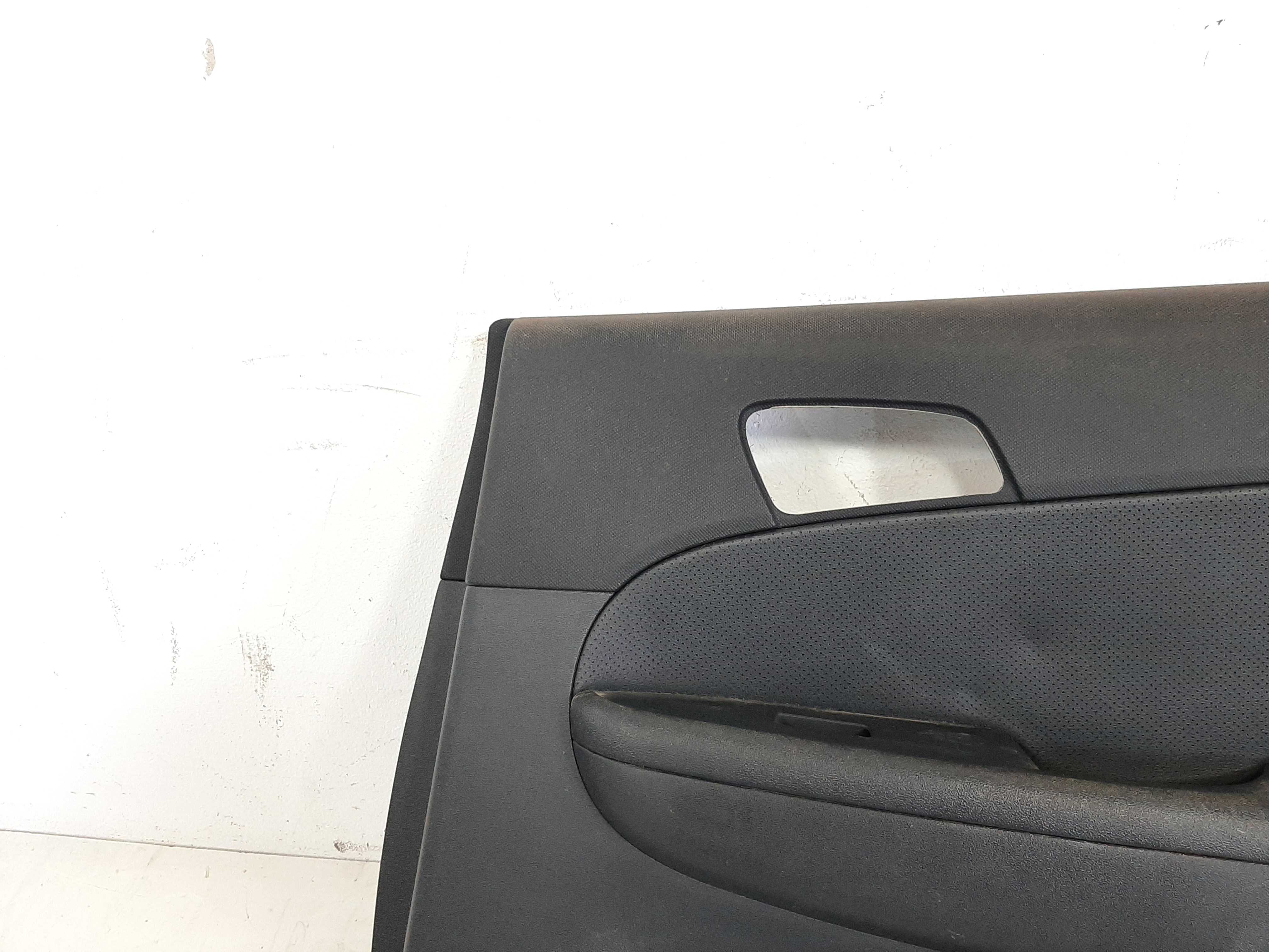 Forro Porta Traseiro Direito Hyundai I30 2009 2010 A 2013 10