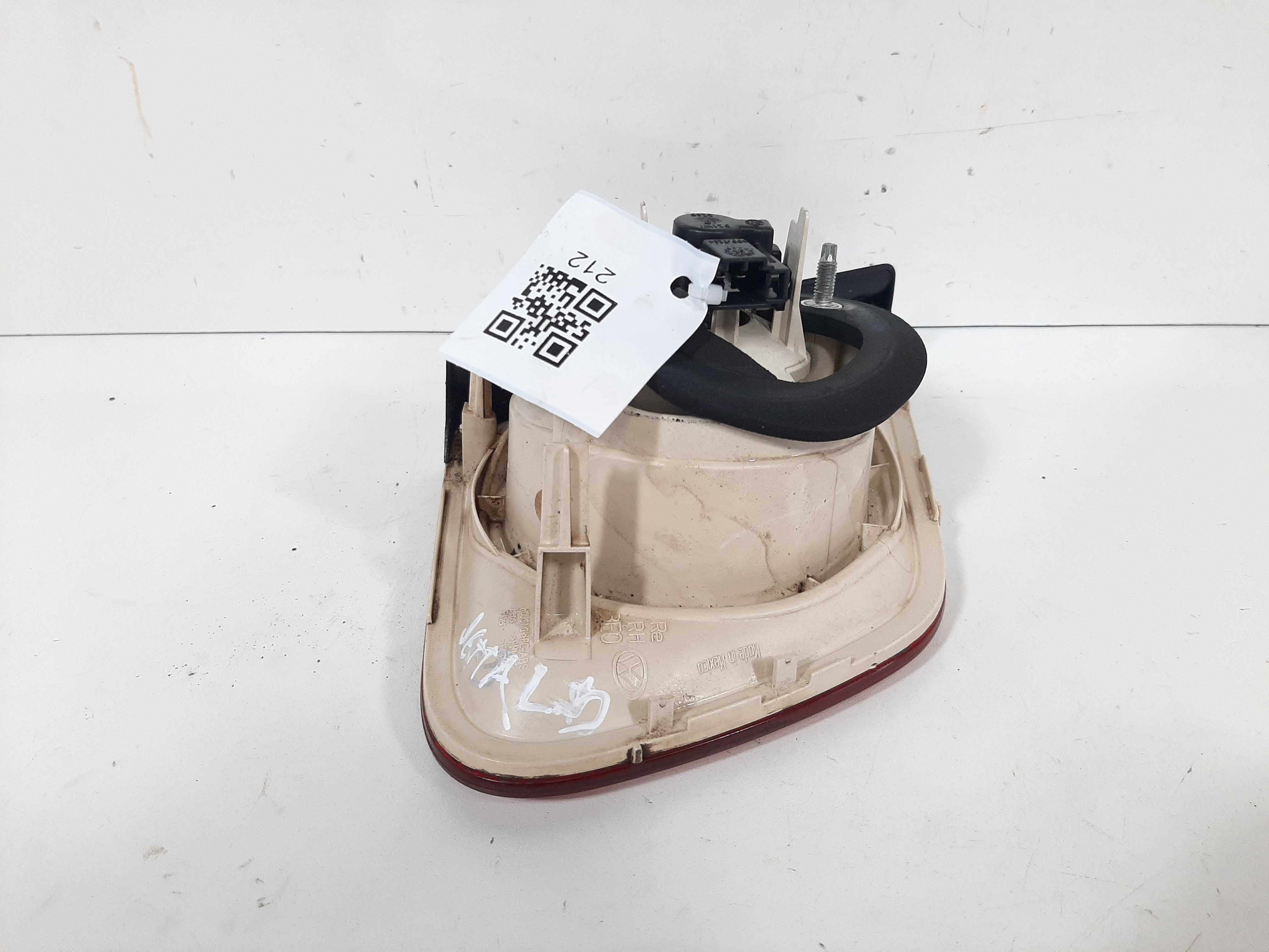 Lanterna Direita Tampa Traseira Vw Jetta 2007 2008 A 2012 8