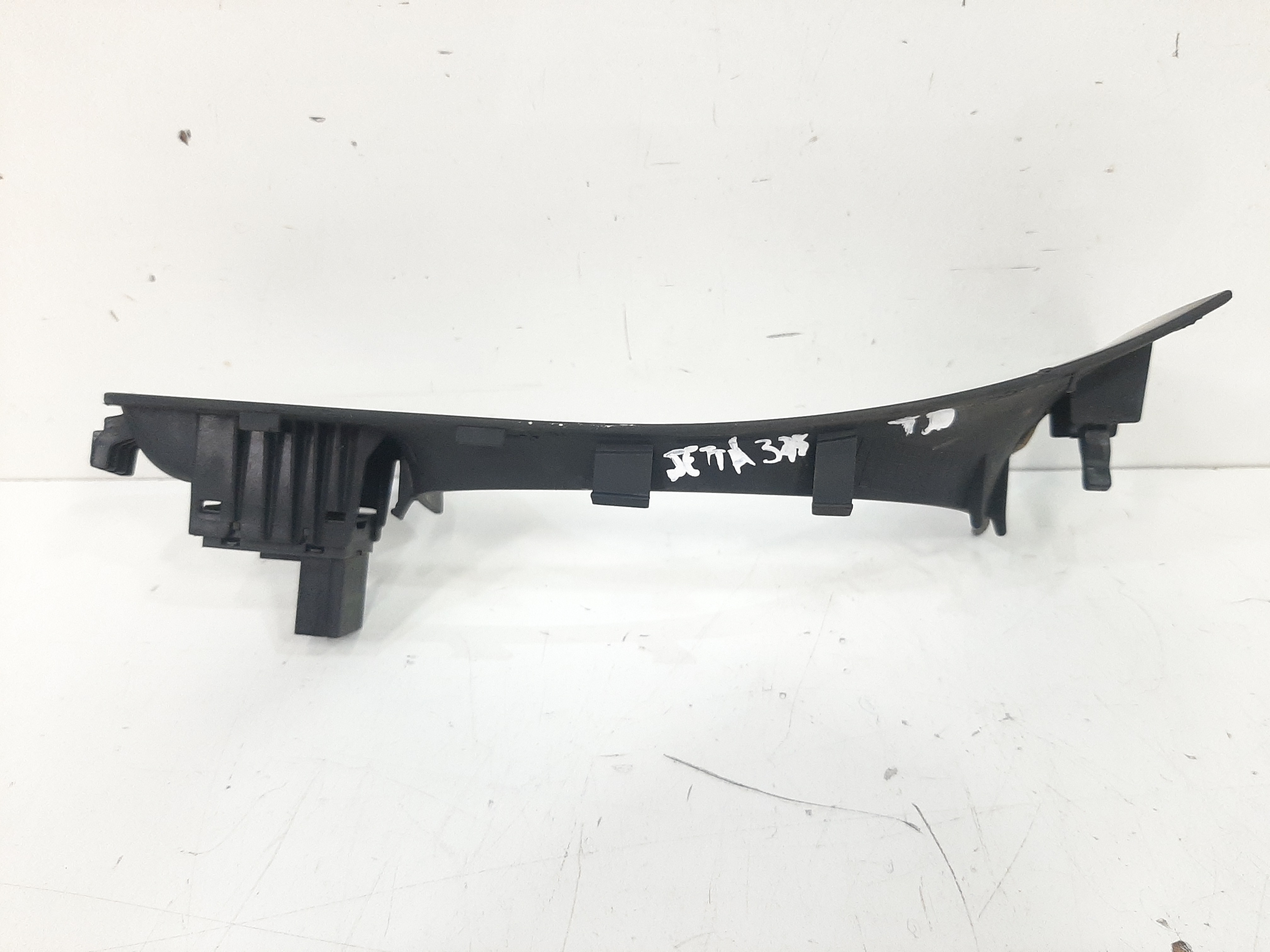 Botão Comando Vidro Traseiro Direito Vw Jetta 2011 A 2017 6