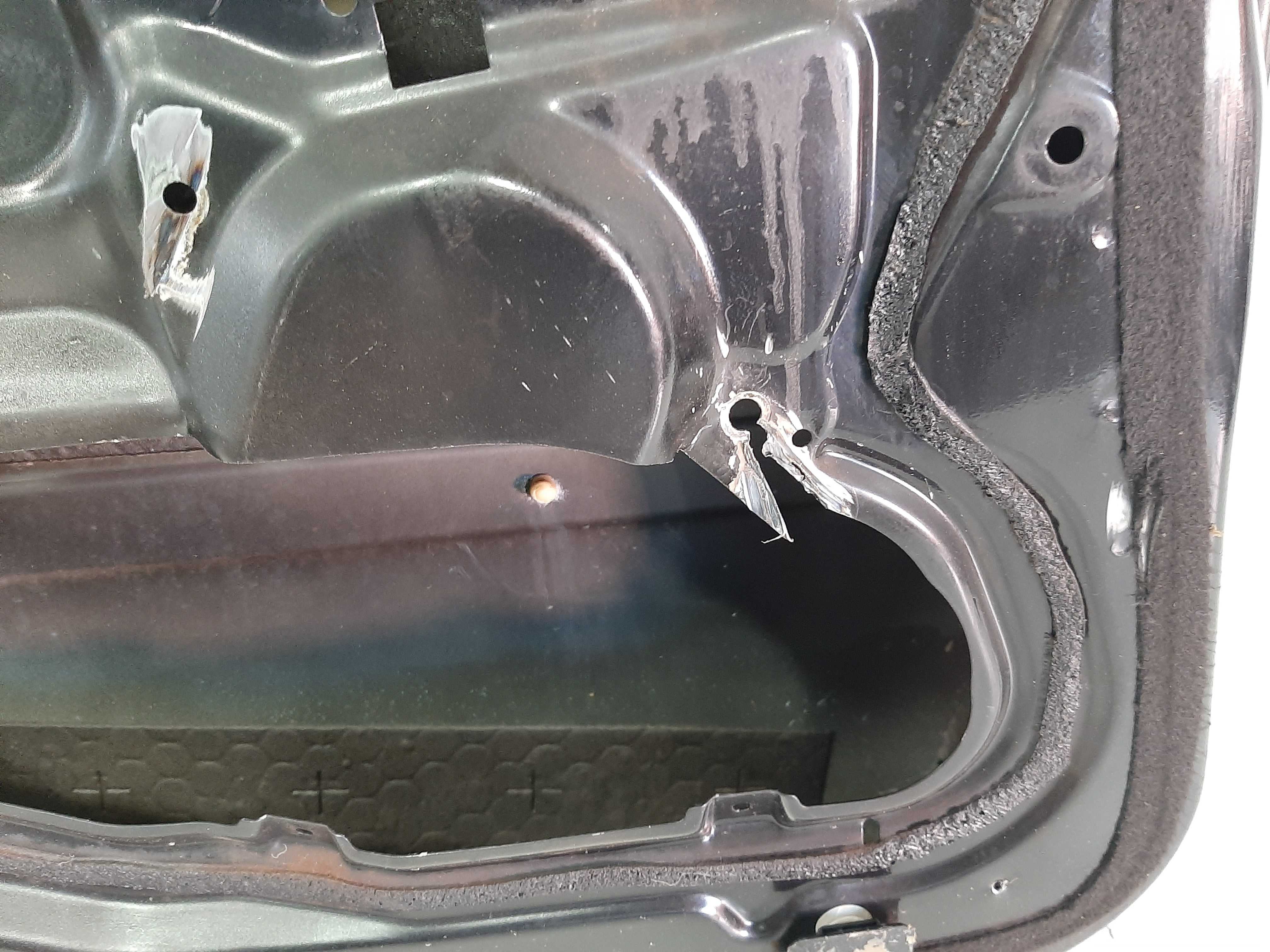 Porta Traseira Esquerda Bmw 323i E36 1991 A 2000 C/ Avaria 3