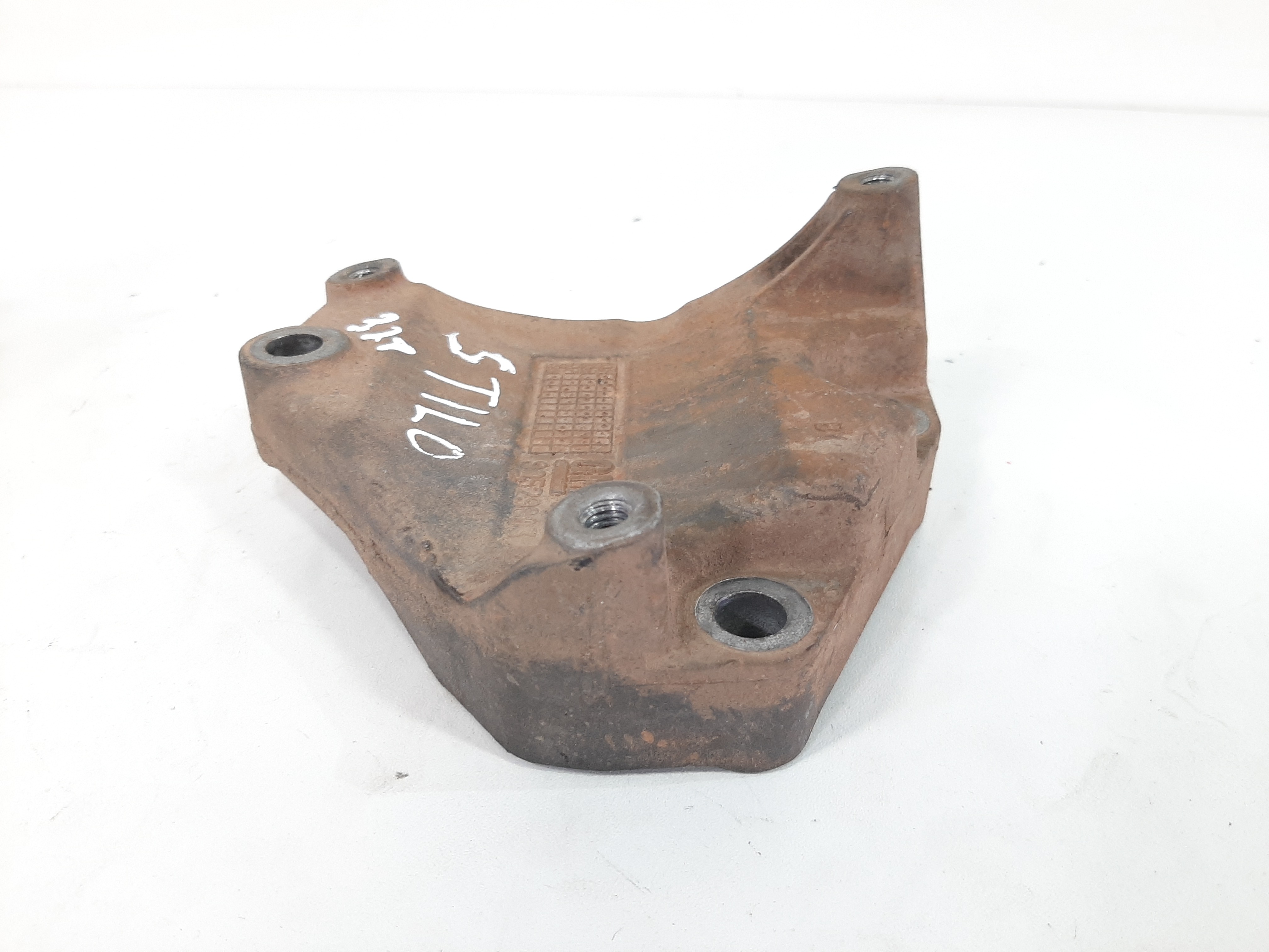 Suporte Compressor Ar Stilo Palio Idea Astra 1.8 2003 A 2011 6