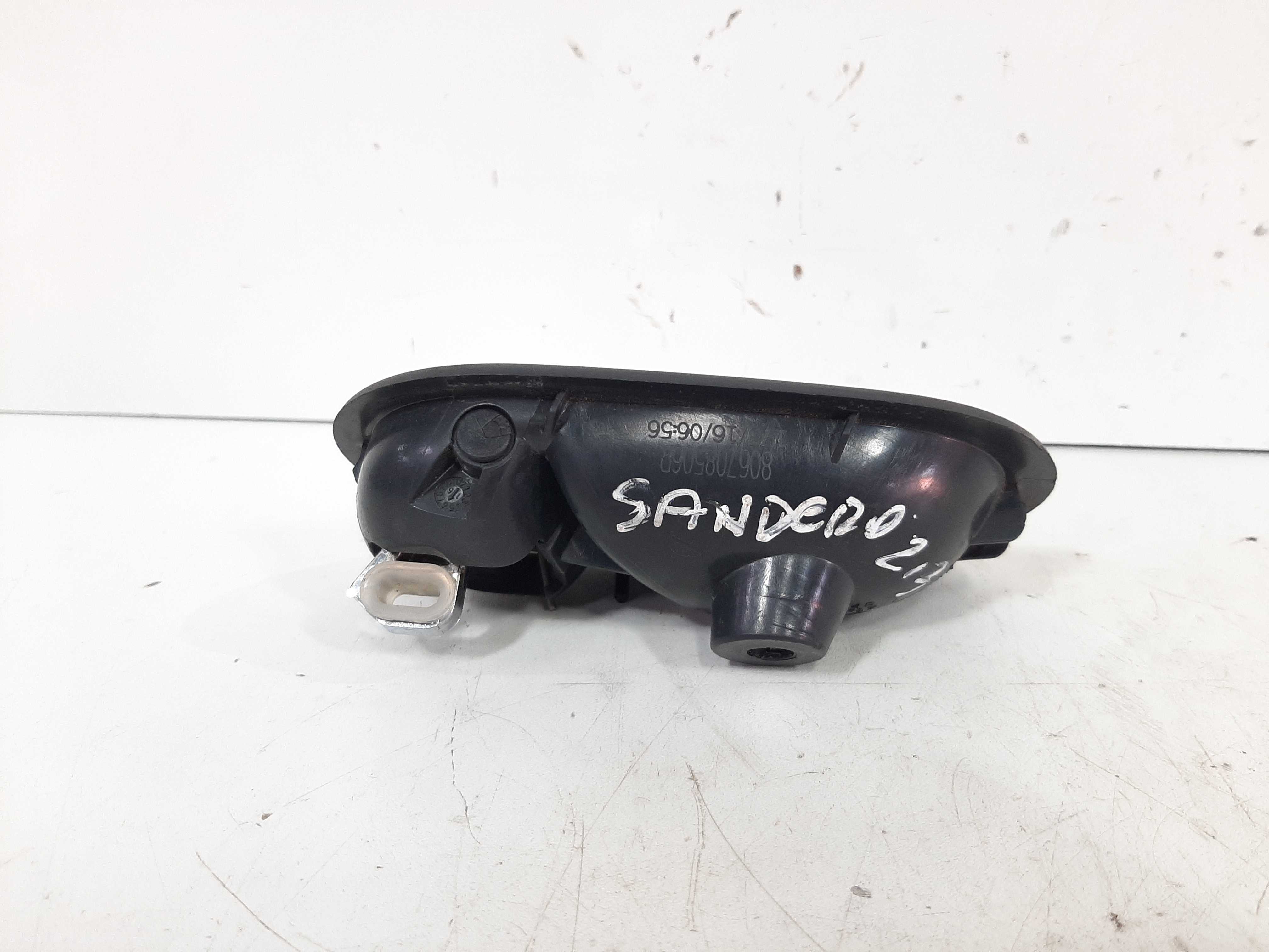 Maçaneta Interna Traseiro Direito Renault Sandero 08 A 2012 8