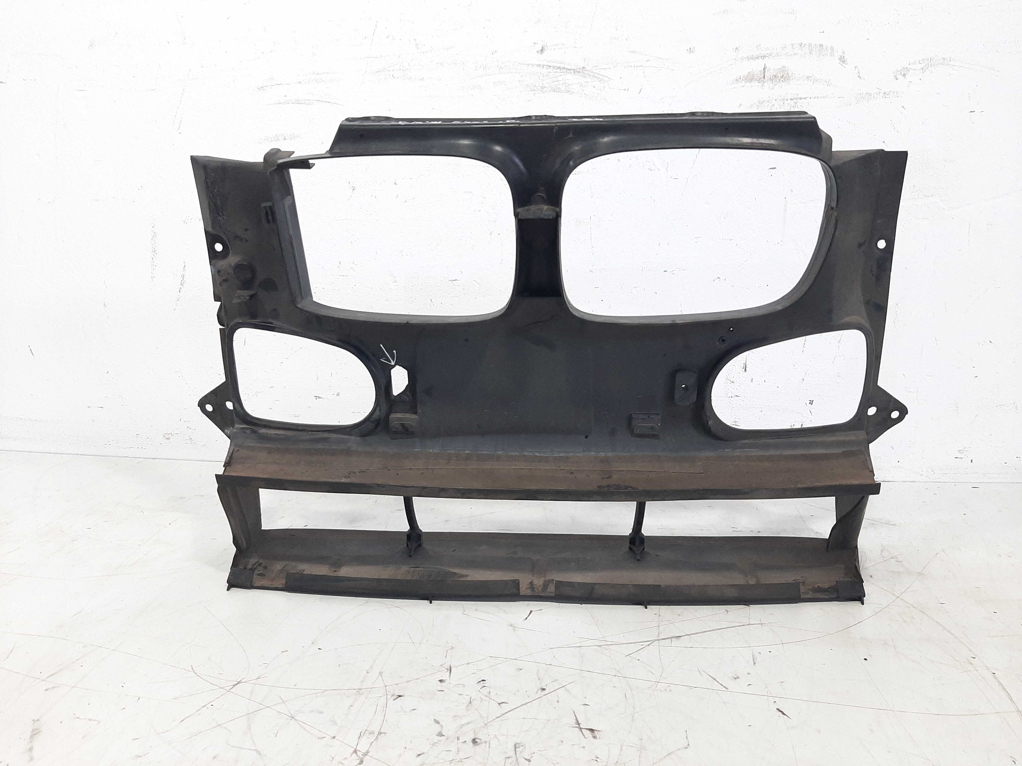 Suporte Radiador Bmw 540i Código: 5171-8 159 959 C/ Avaria 9