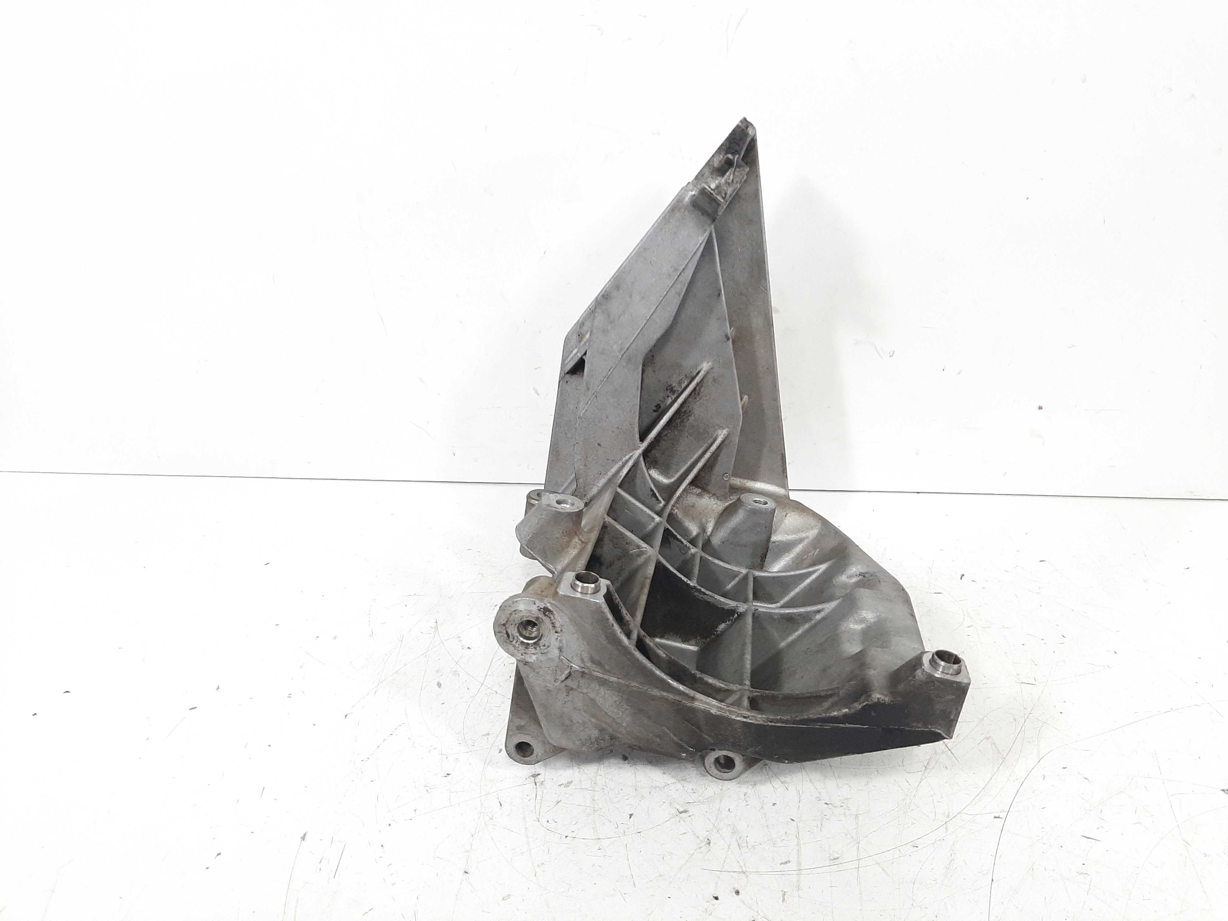 Suporte Coxim Compressor De Ar Bmw 540i E39 1996 A 2004 4.4 4