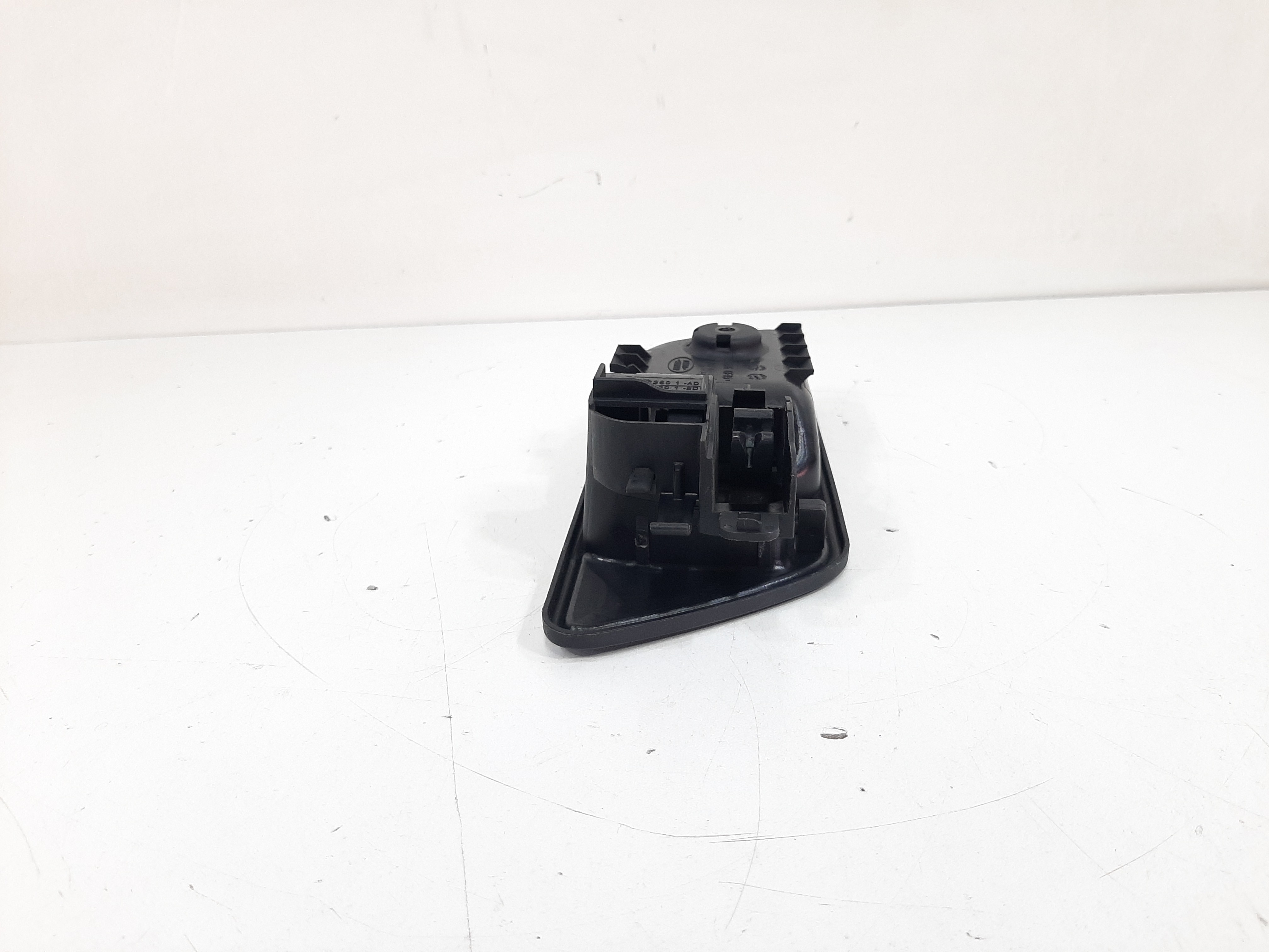 Maçaneta Interna Dianteira Esquerda Freelander 2 2007 2012 9