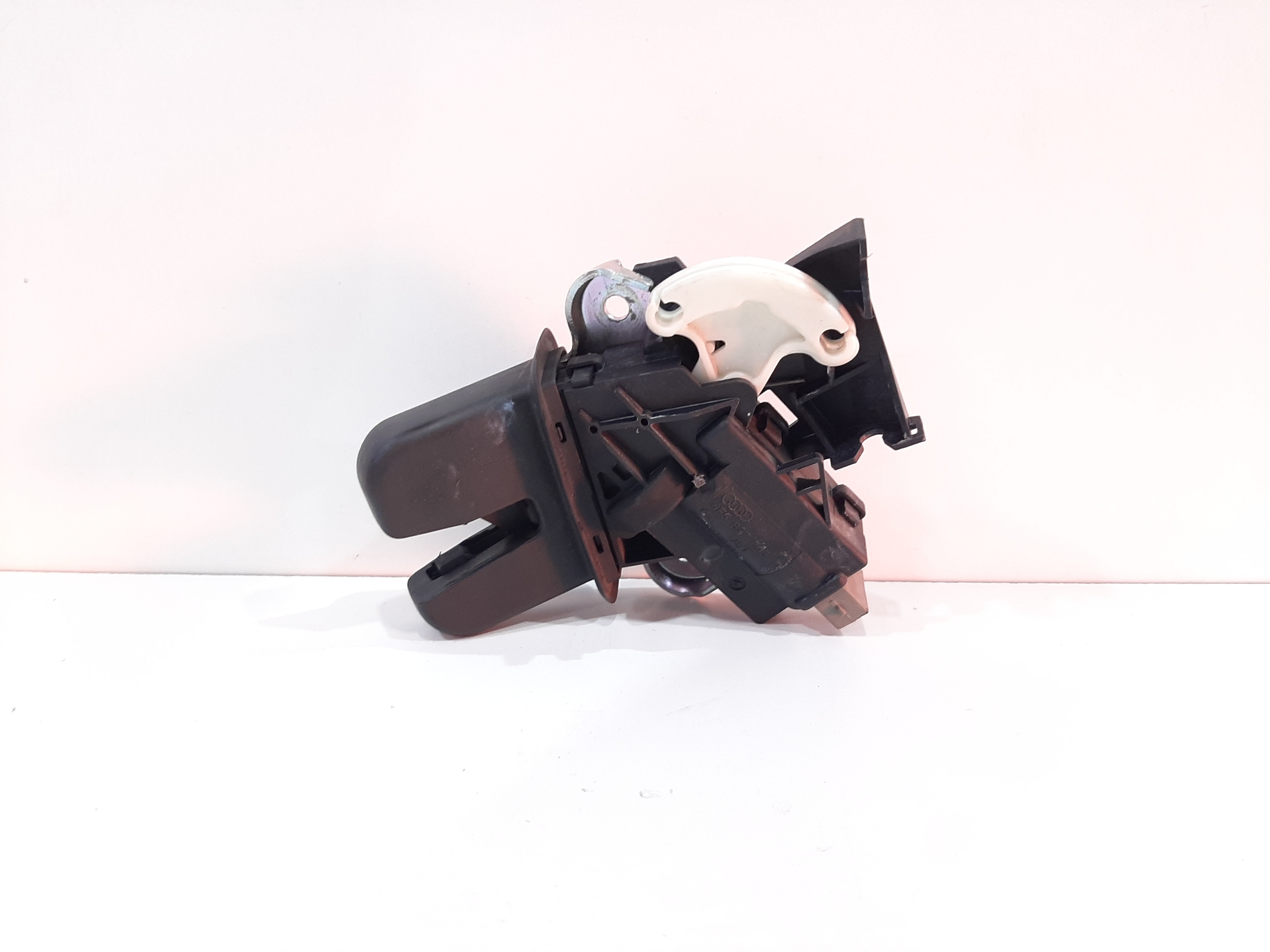 Fechadura Elétrica Porta Malas Audi A4 B8 2008 2009 A 2015 7