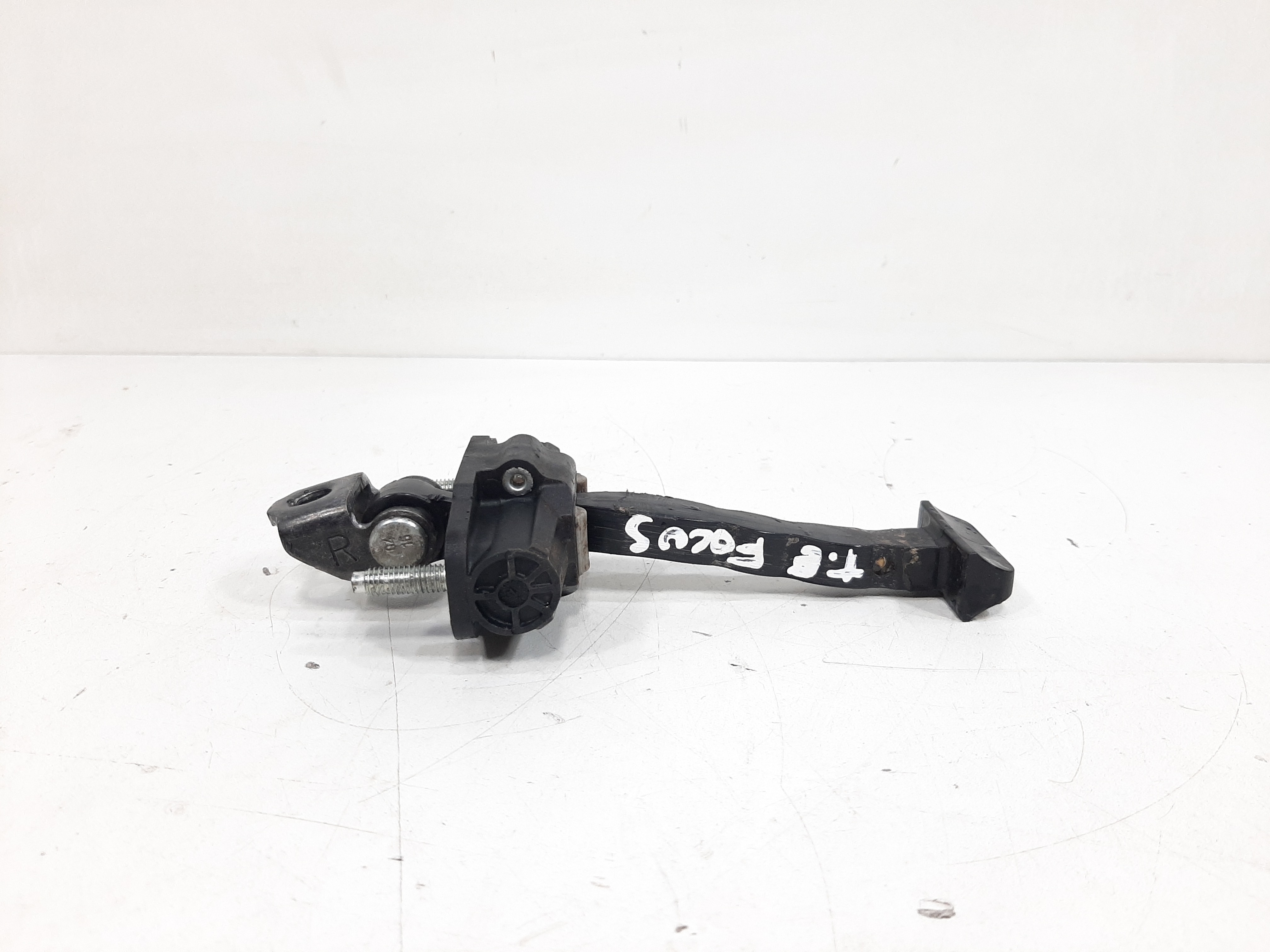Limitador Porta Traseira Esquerda Ford Focus 2014 A 2018 3