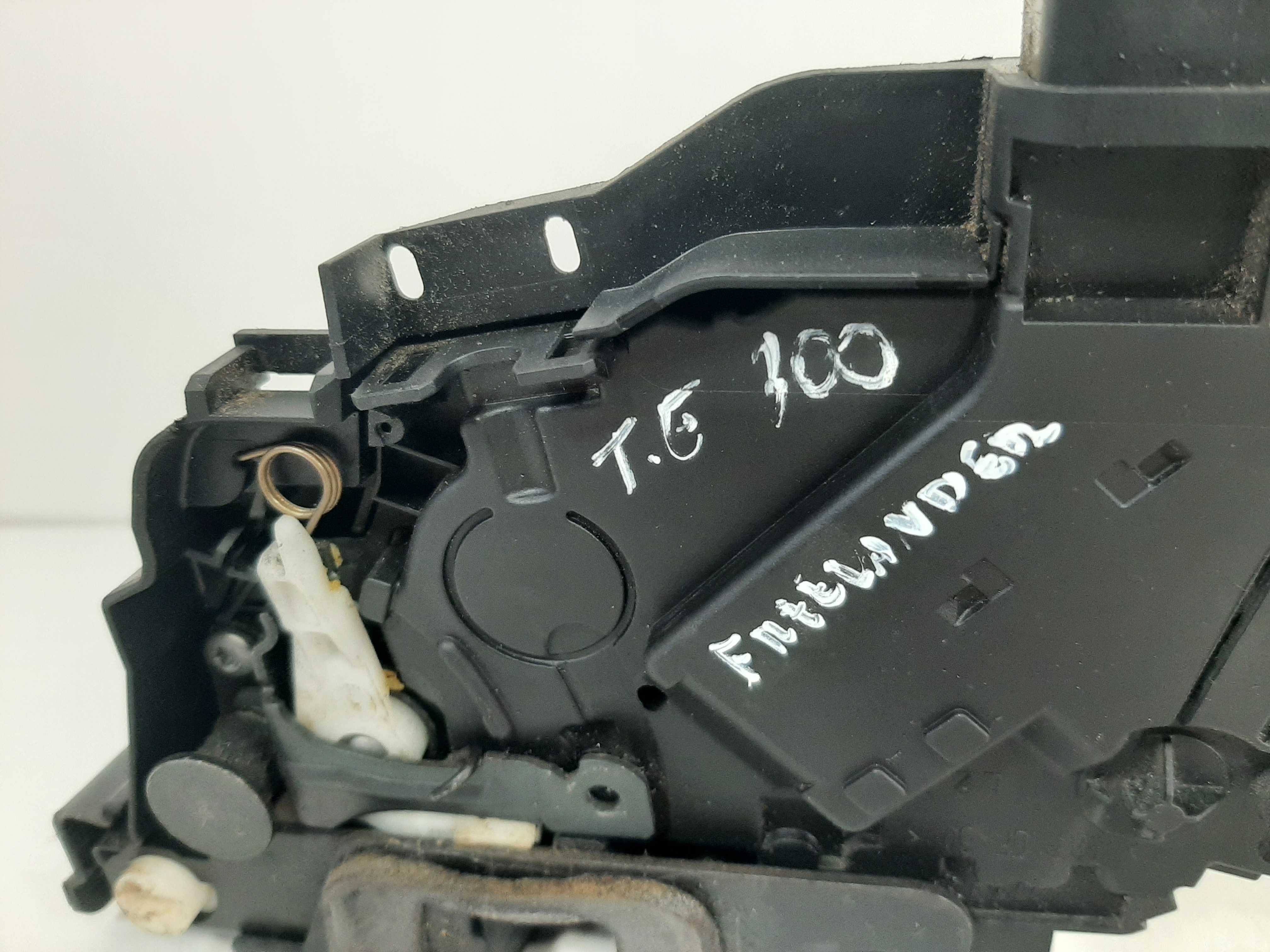 Fechadura Traseira Esquerda Freelander 2 2007 2008  A 2012 1
