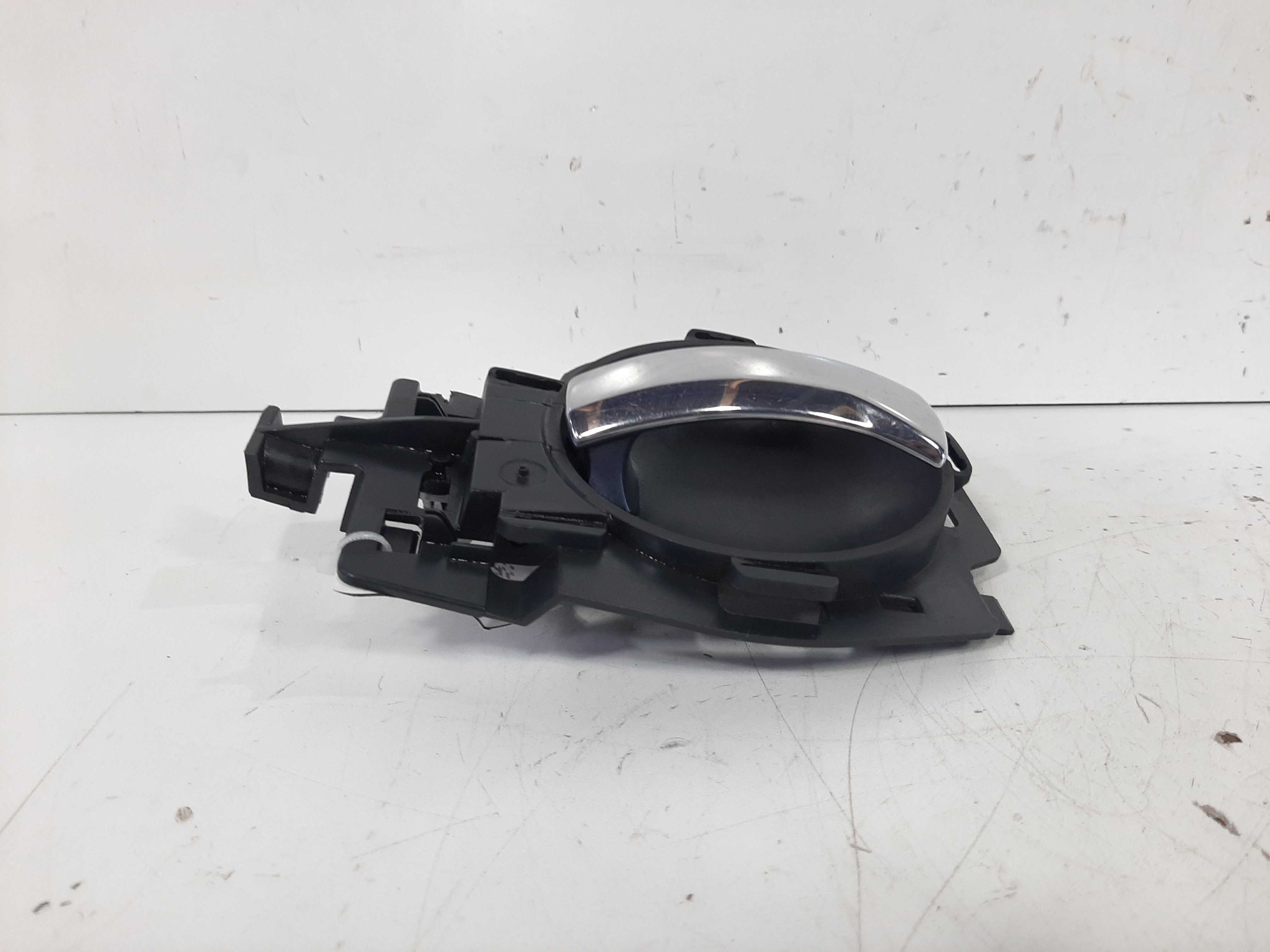 Maçaneta Interna Traseiro Direito Citroen C3 2007 A 2012 1