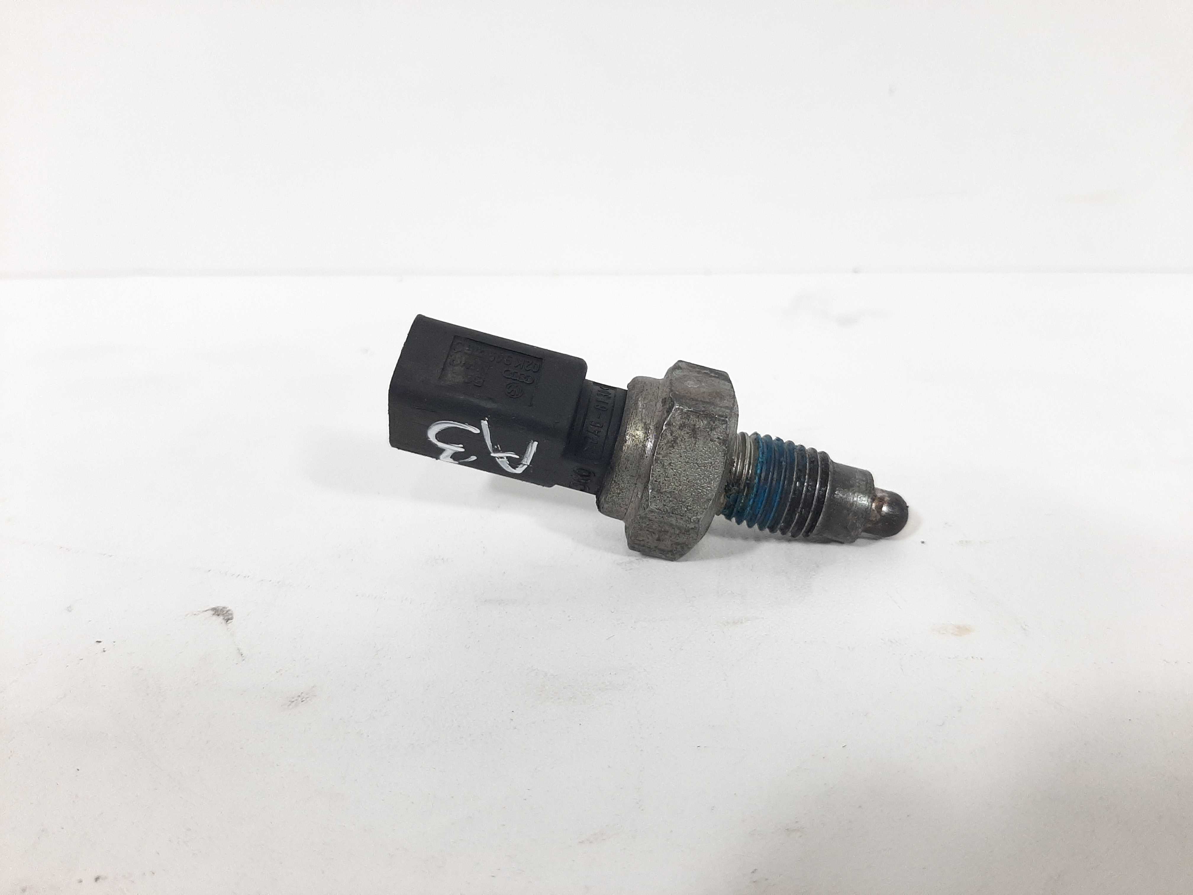 Interruptor Luz De Ré Vw / Audi A1 A2 A3 02t945415p 8