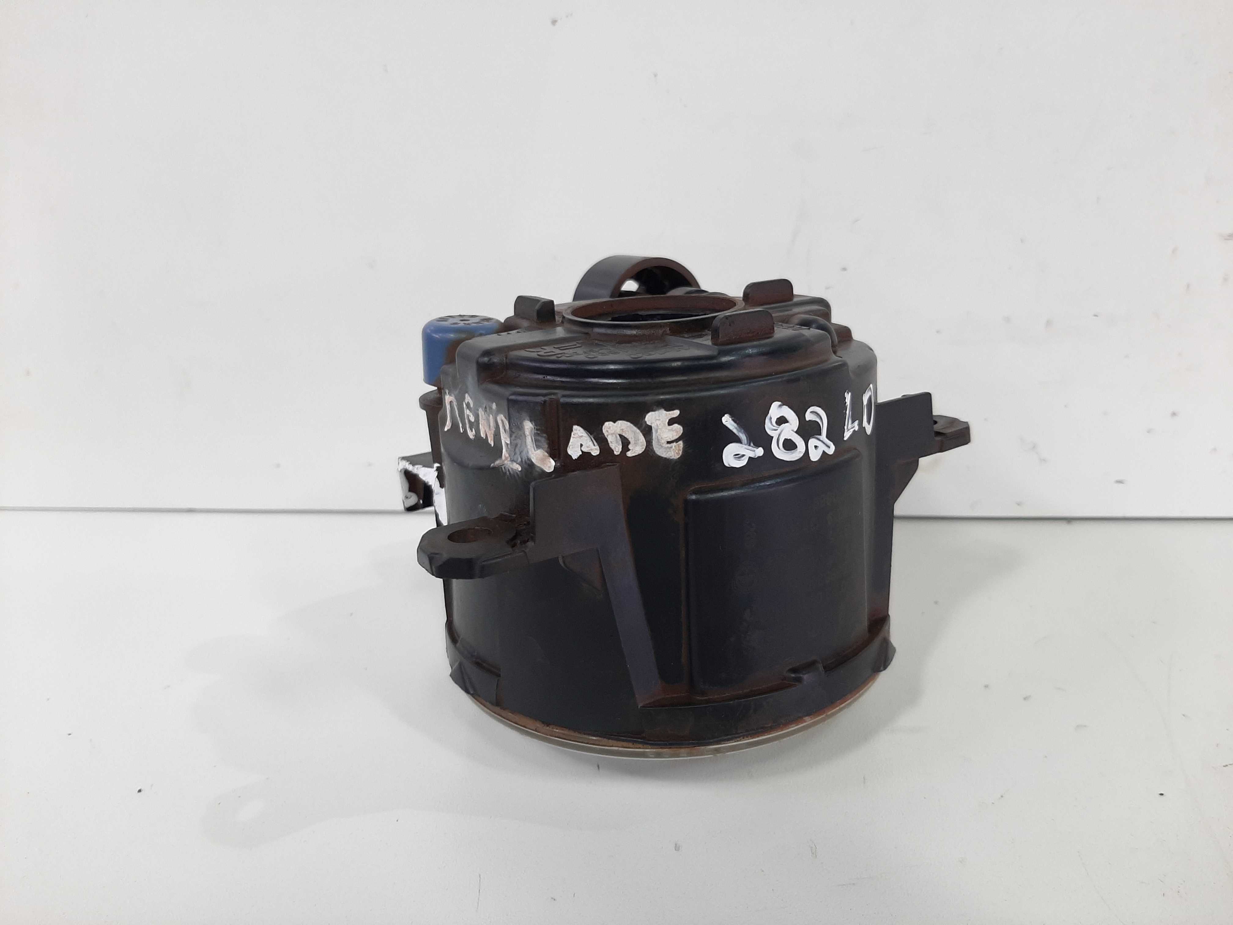 Farol Milha Auxiliar Direito Renegade 2016 A 2019 C/avaria 7