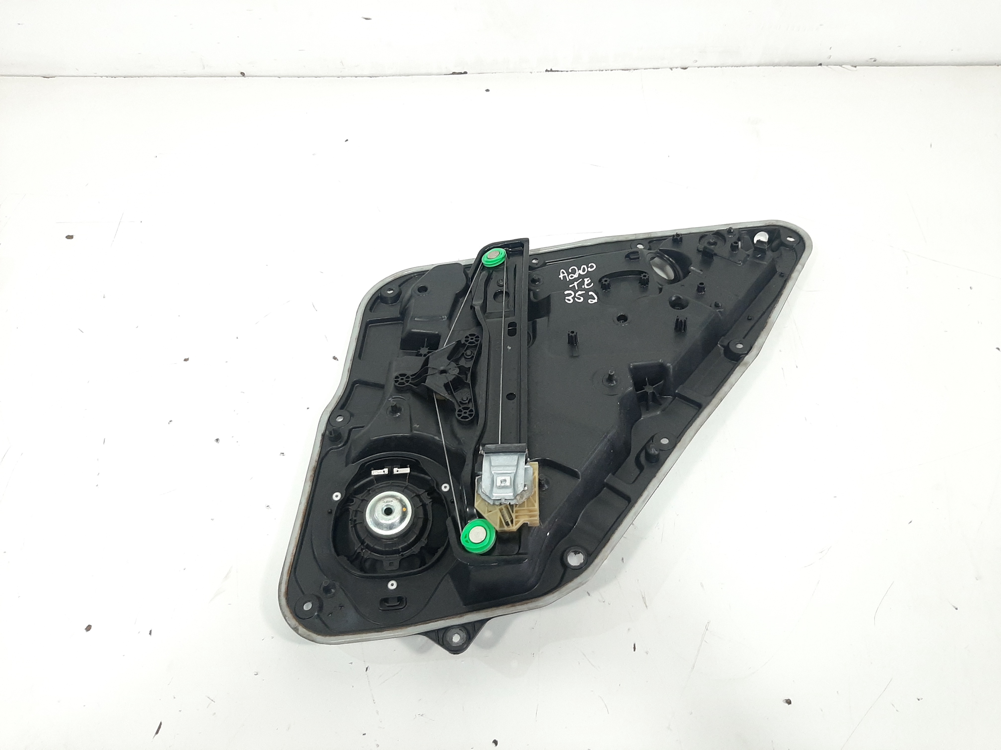 Máquina Vidro Traseira Esquerda Mercedes A200 2013 A 2018 6