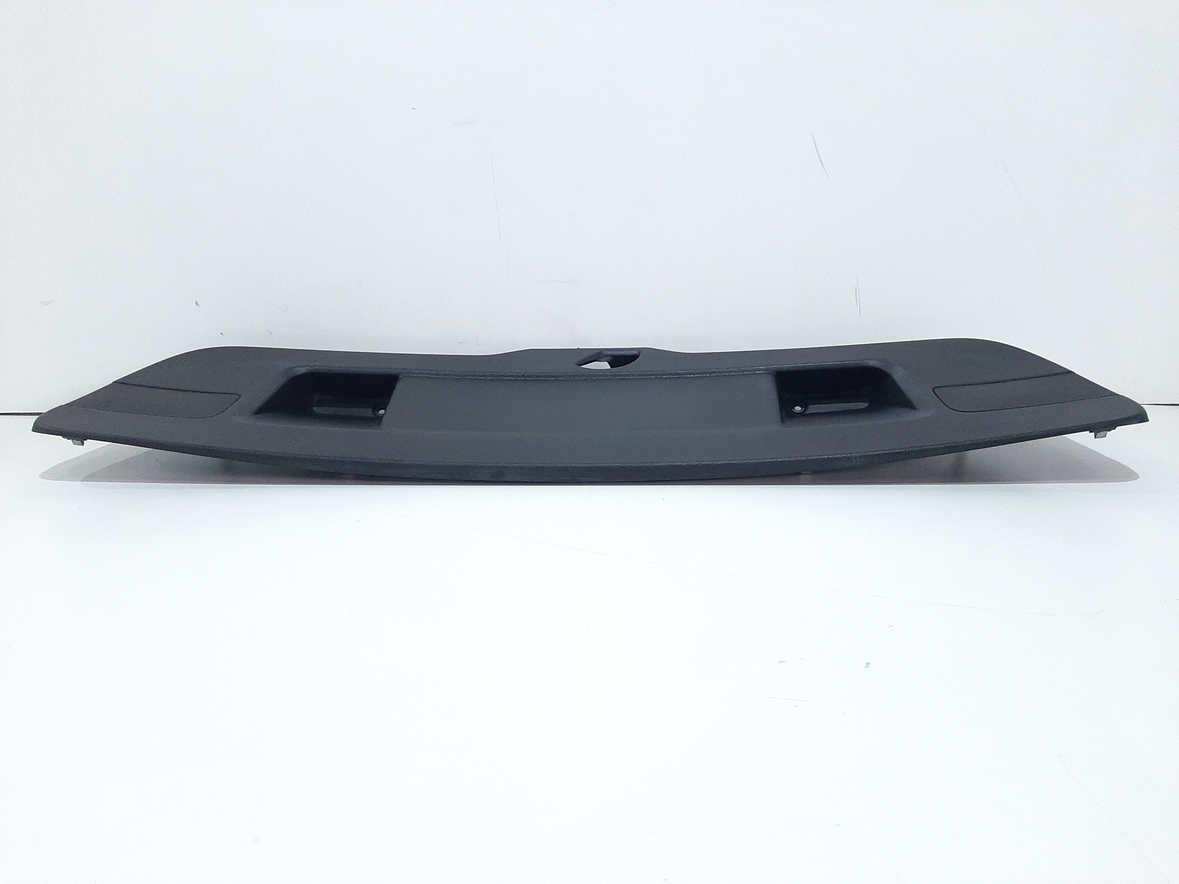 Acabamento Interno Tampa Porta Malas Vw Jetta 2011 A 2017 4