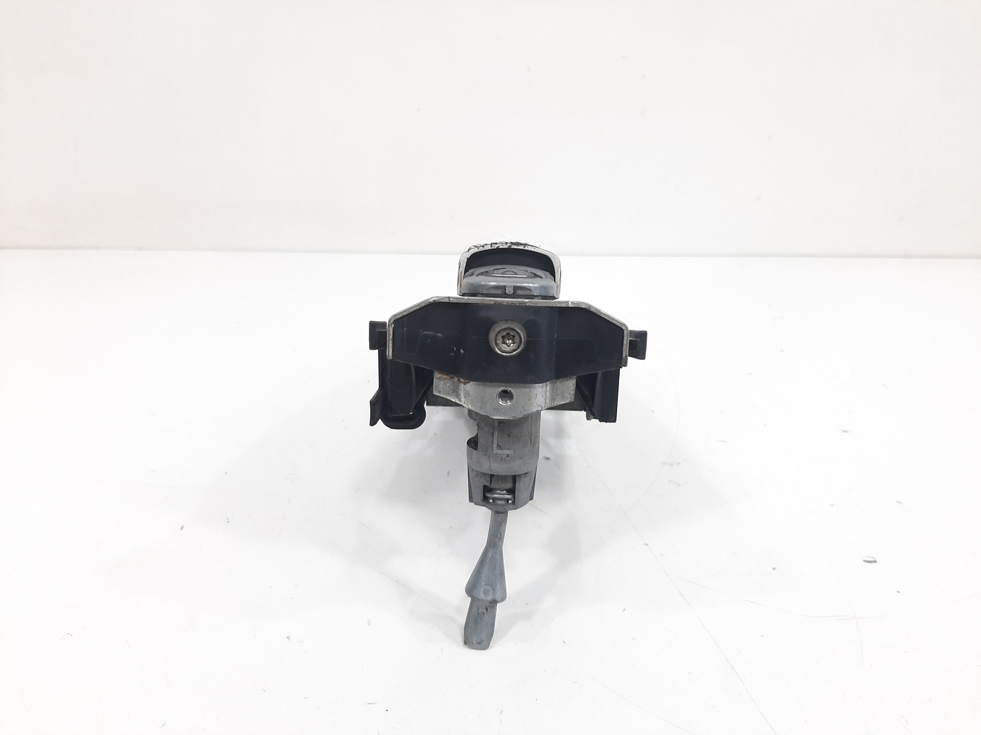 Maçaneta Externa Dianteira Esquerda Vw Jetta 2011 A 2015 Dianteira 2