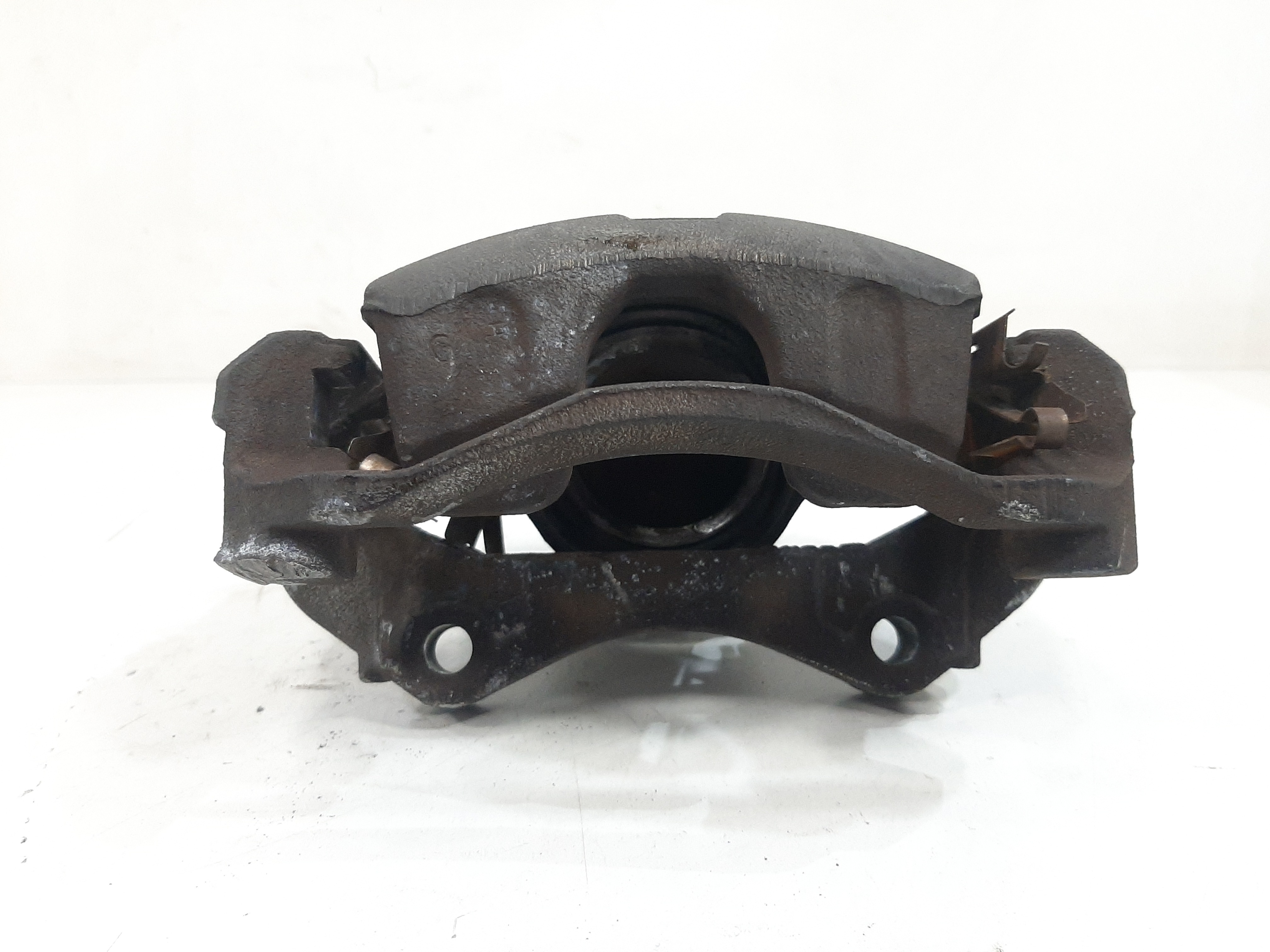 Pinça Dianteira Direita Nissan Versa 2011 2012 A 2019 2