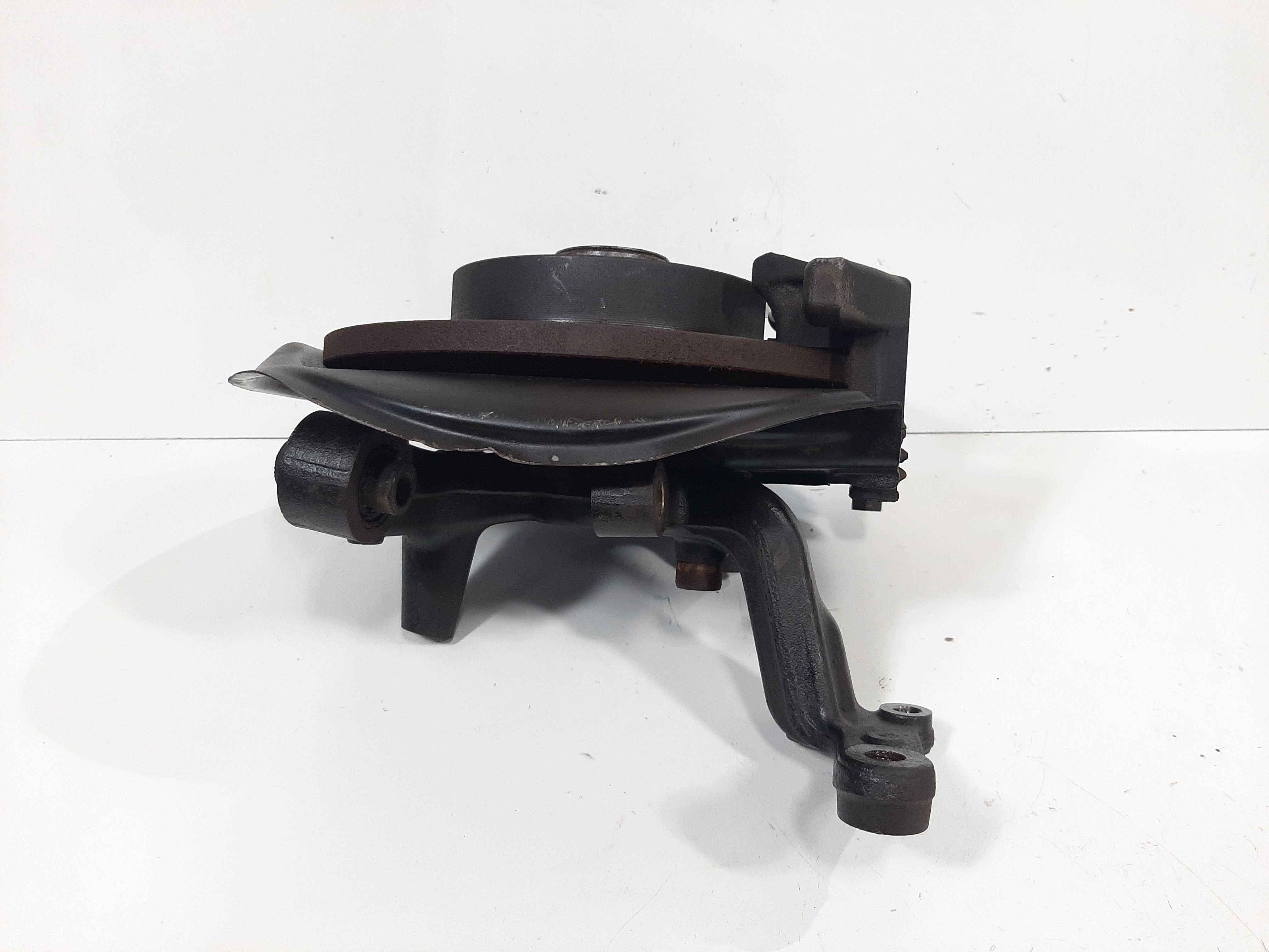 Montante Cubo Traseiro Direito Jetta 2.5 2007 2008 A 2012 2