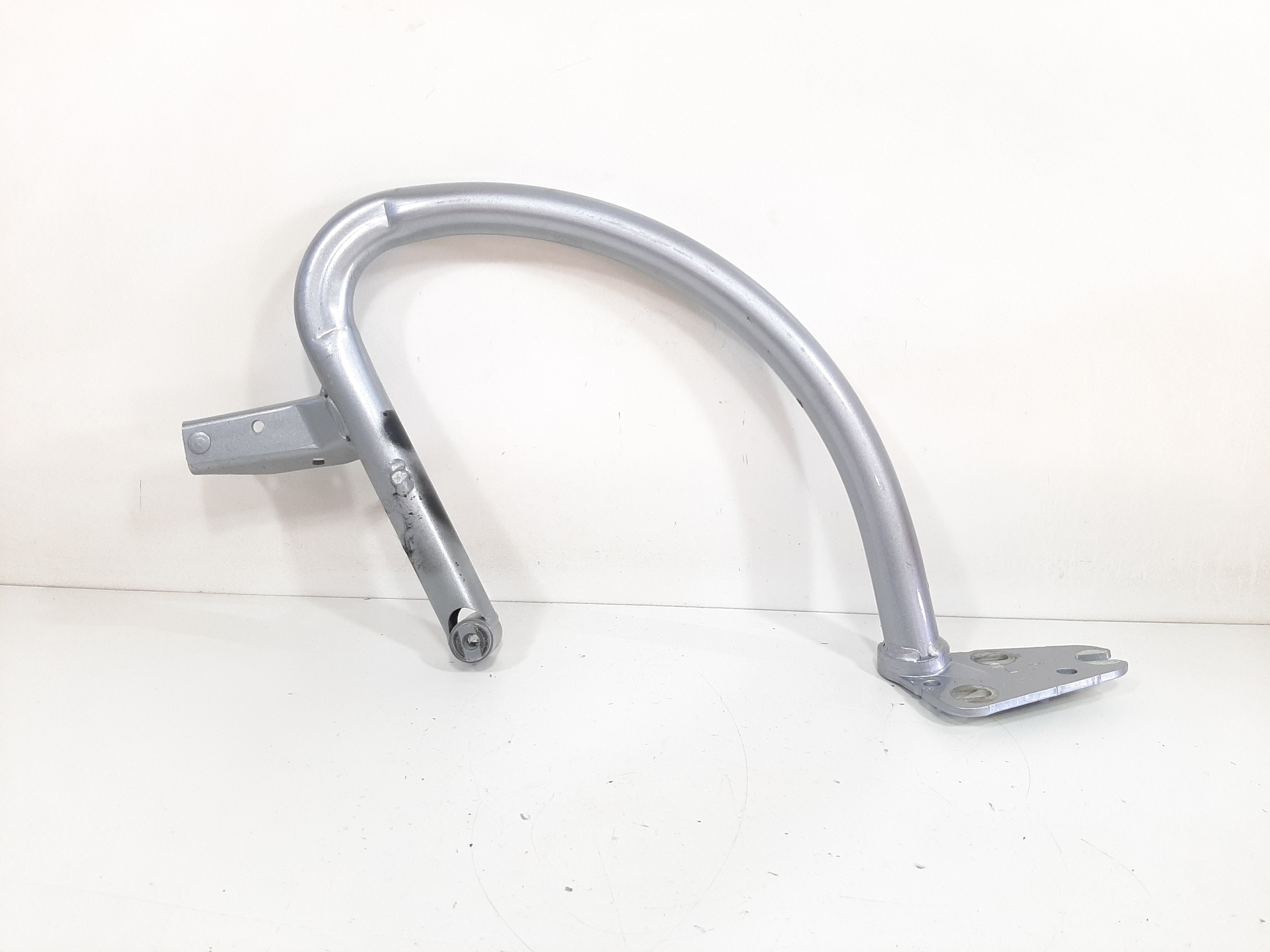 Dobradiça Esquerda Porta Malas Audi A4 2013 2014 2015 2016 6