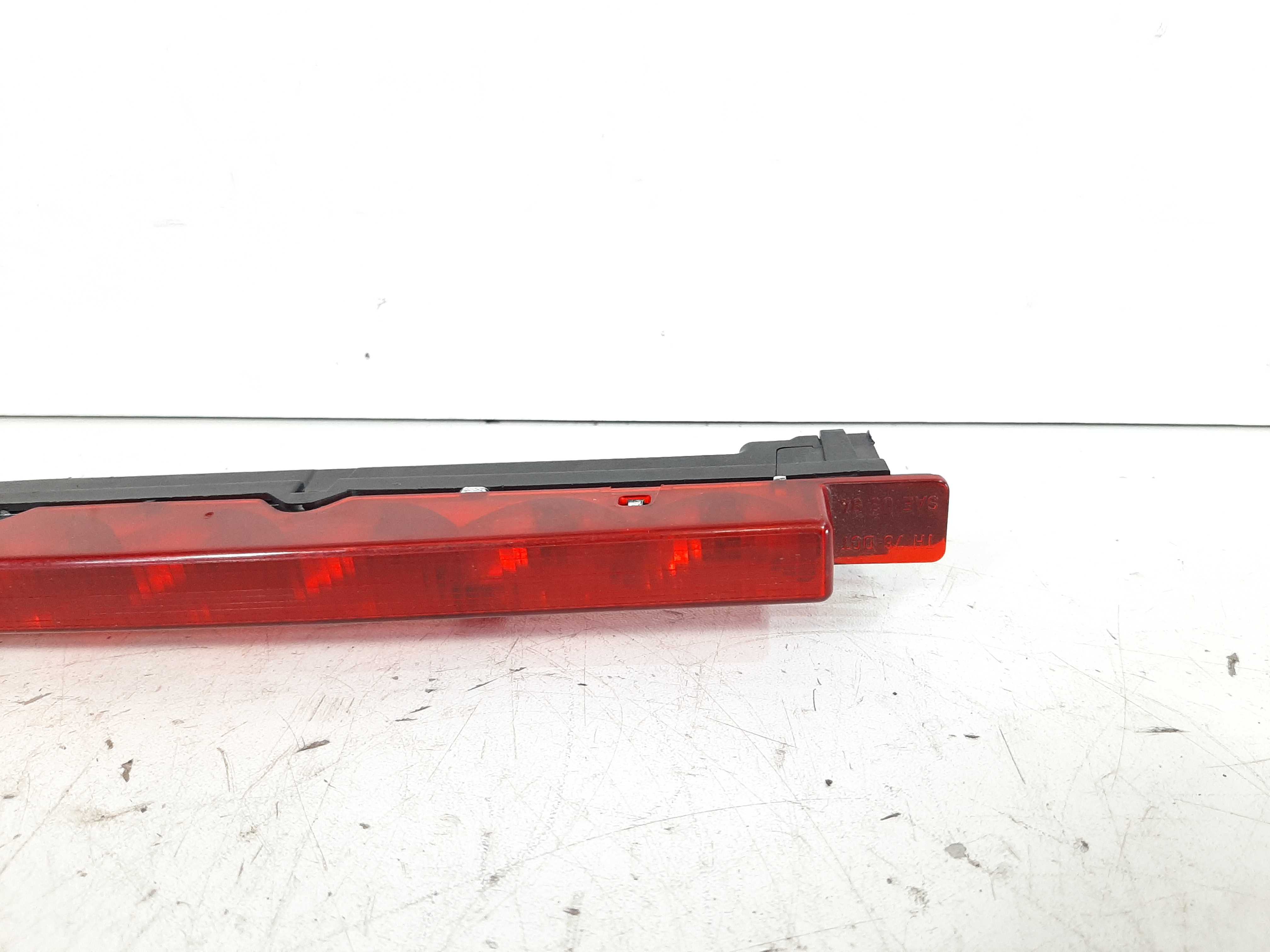Luz Brake Light Audi A3 Cód. 8d9 945 097 B 5