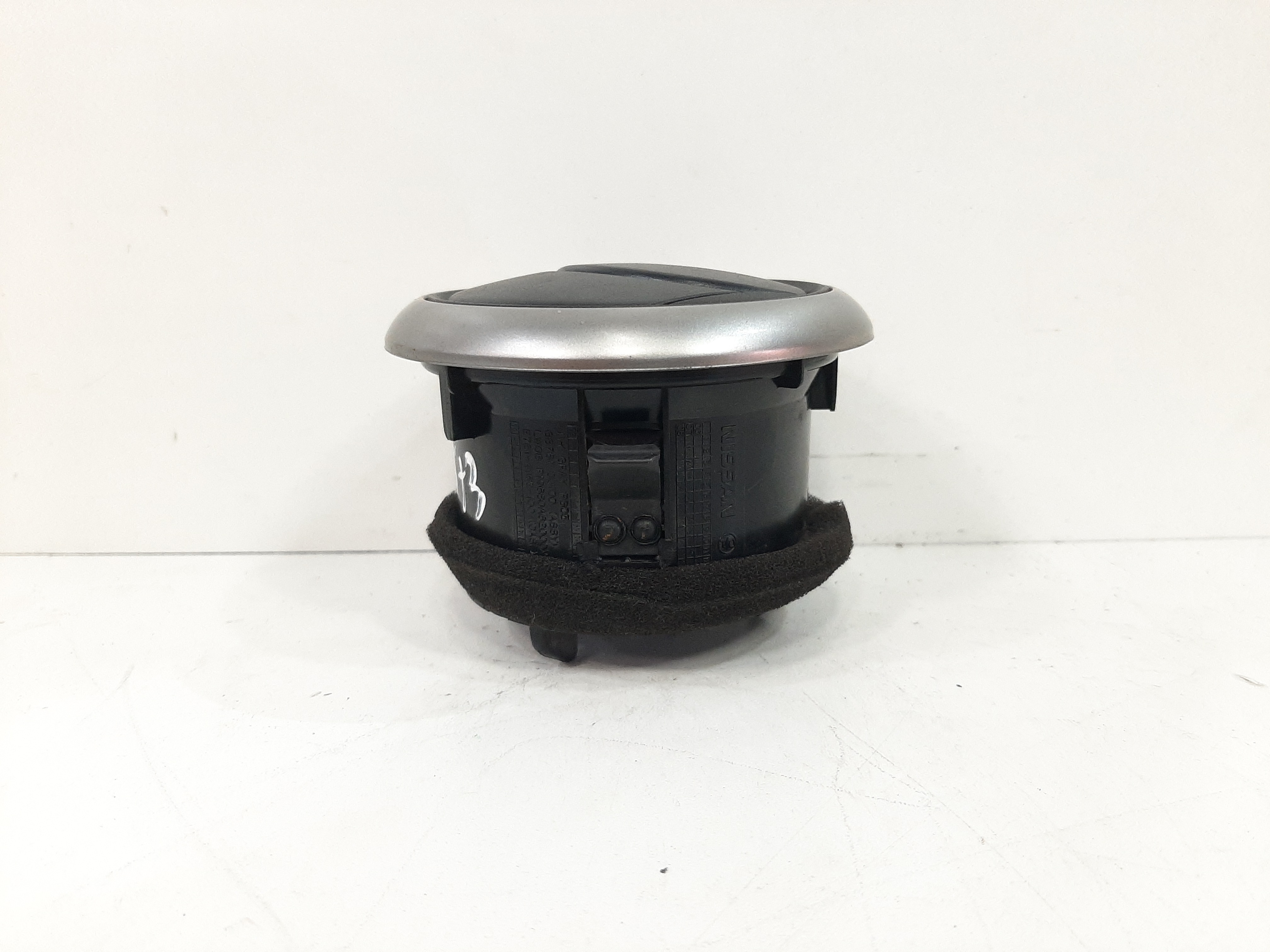 Difusor Ar Lado Esquerdo Painel Nissan Livina 2010 A 2014 8