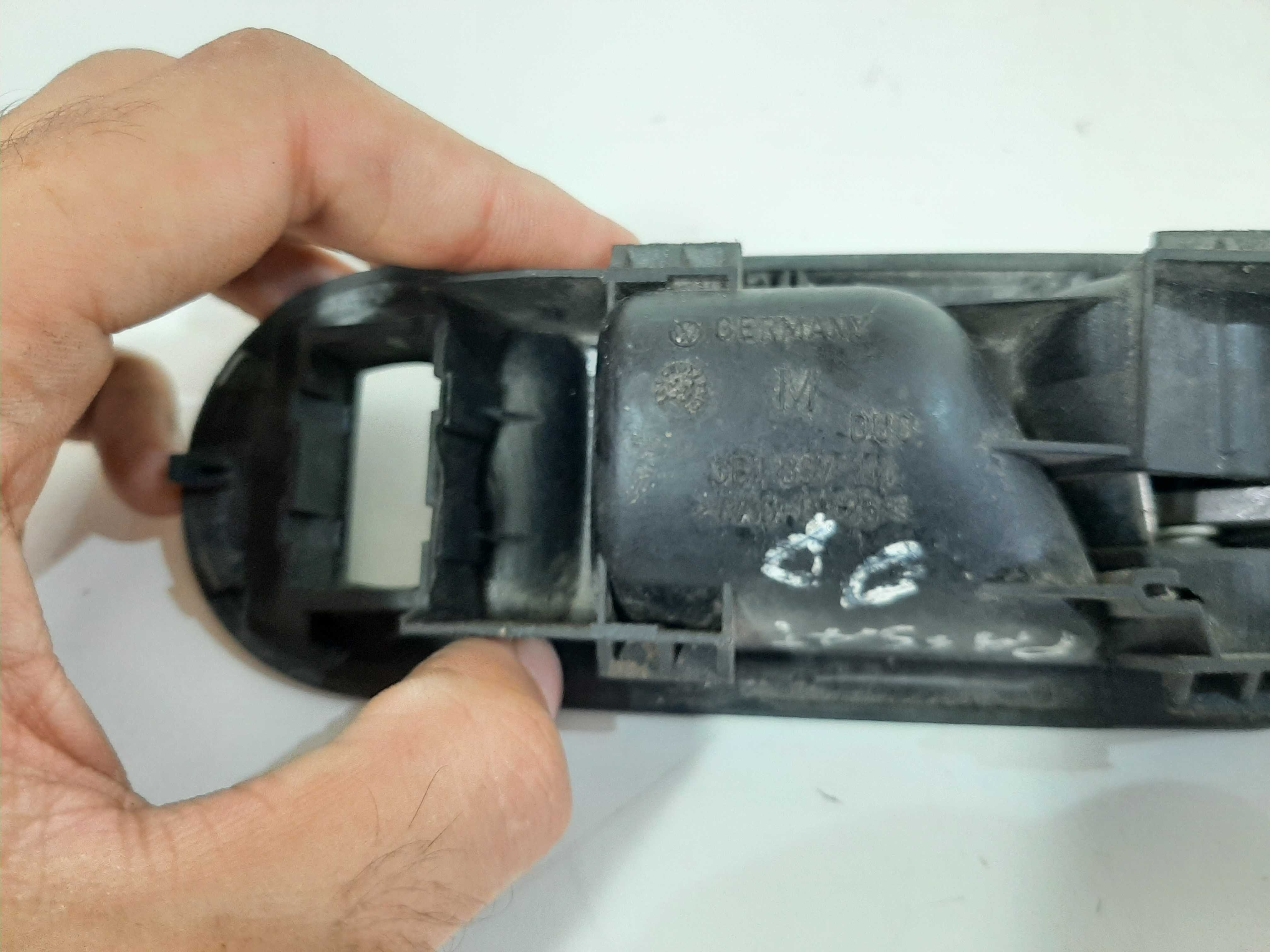 Maçaneta Interna Dianteiro Direito Passat 1998 1999 A 2003 4