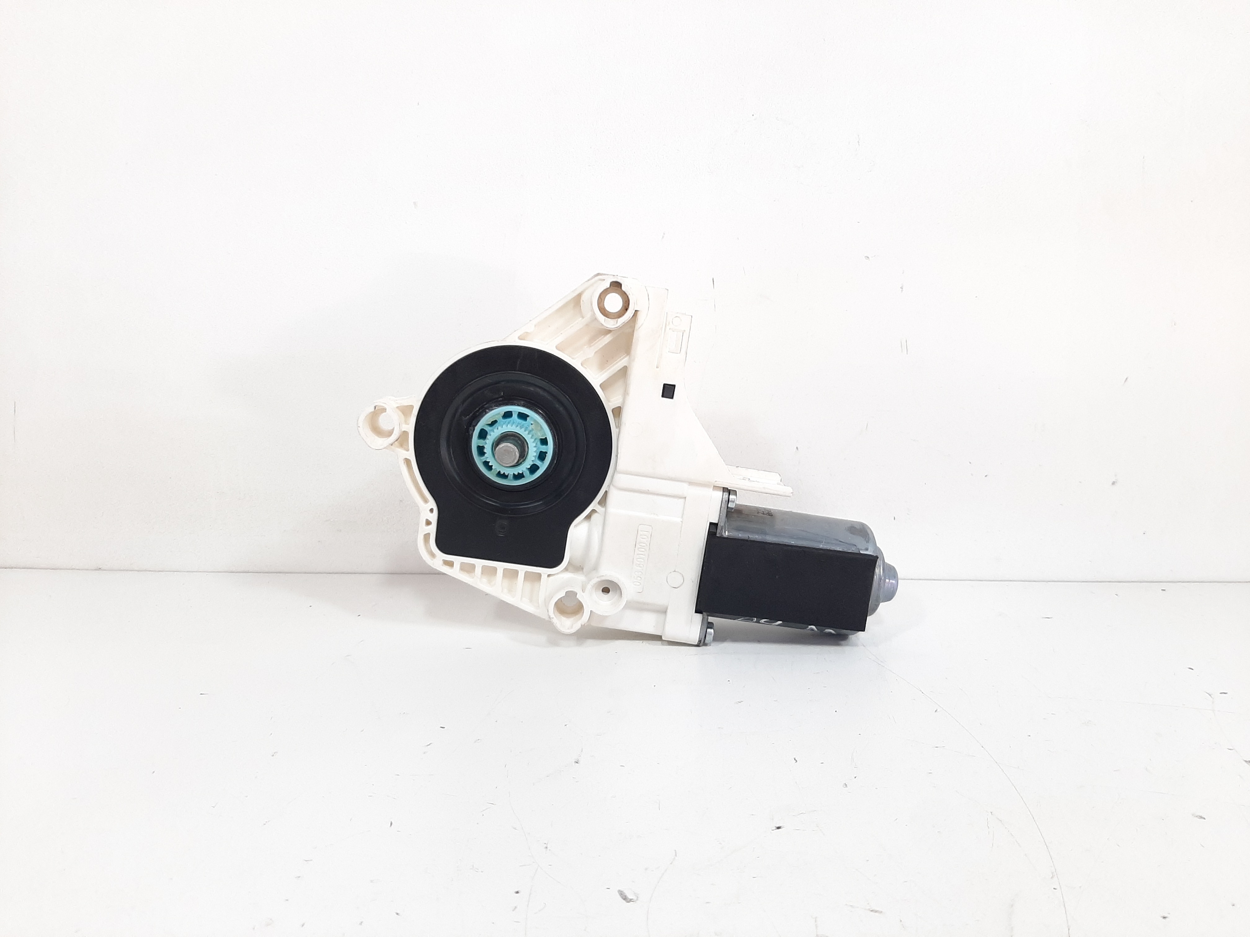 Motor Vidro Elétrico Dianteiro Direito Audi A4 2010 A 2015 2